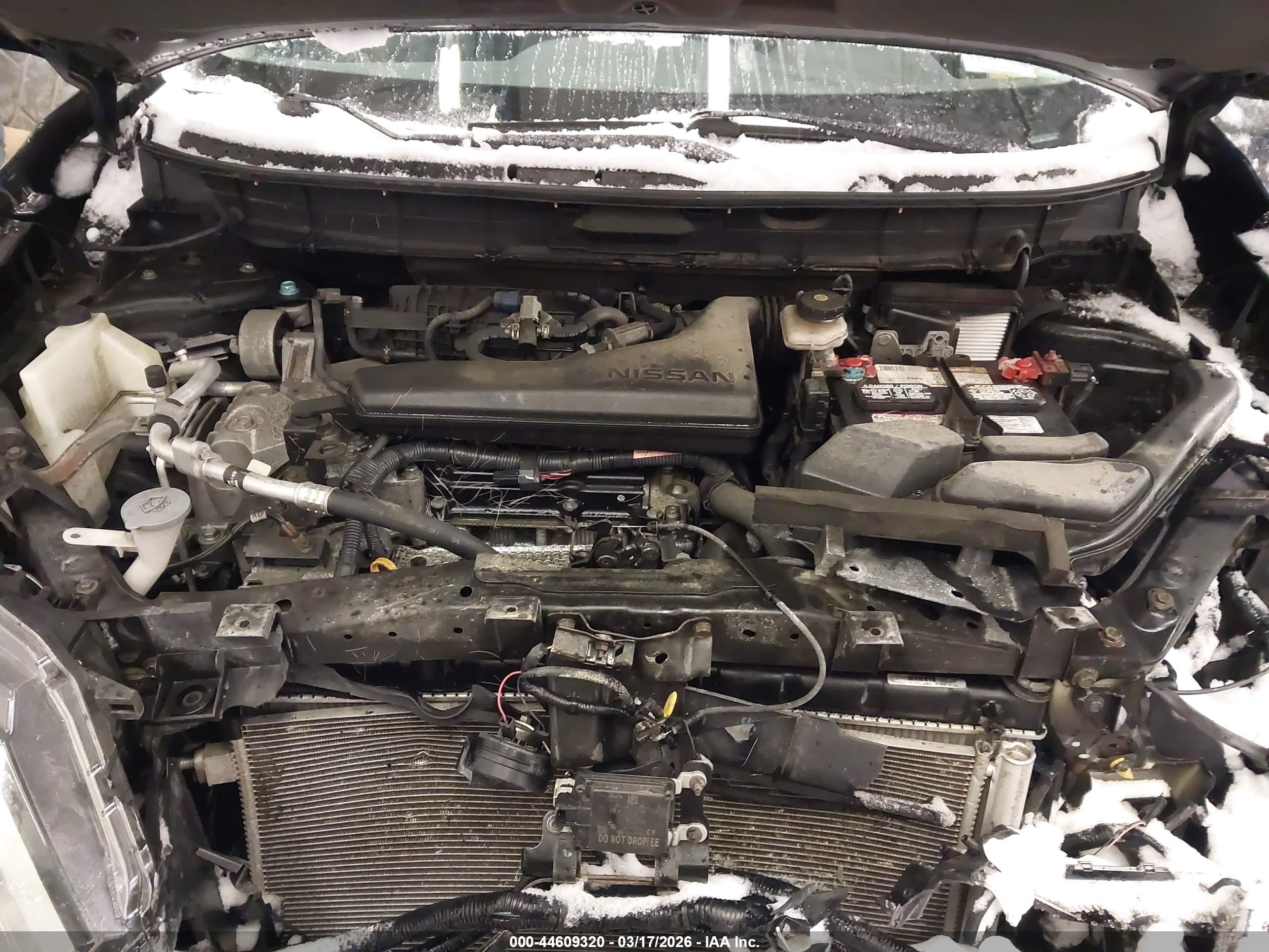 NISSAN ROGUE image 10