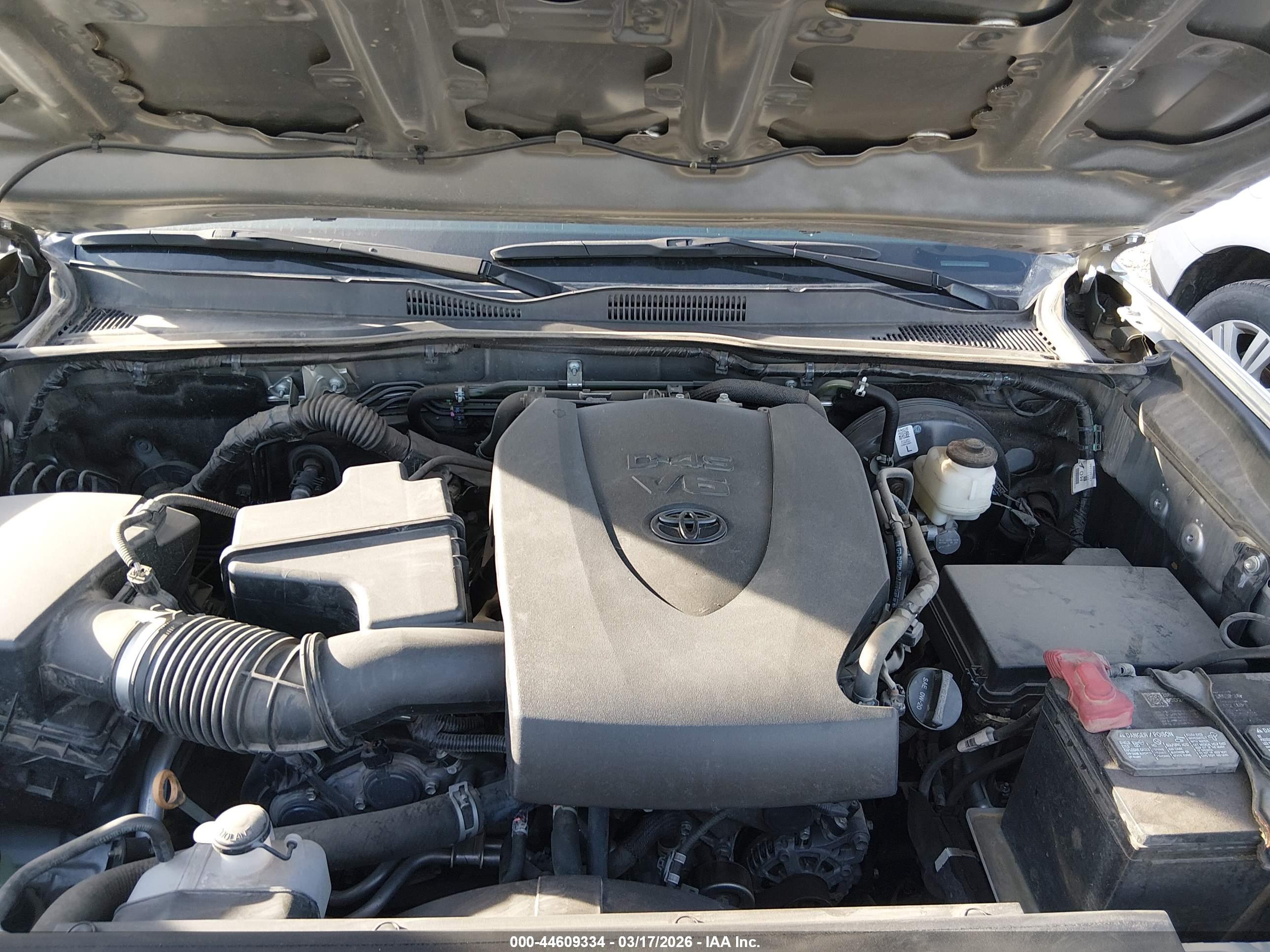 TOYOTA TACOMA image 10