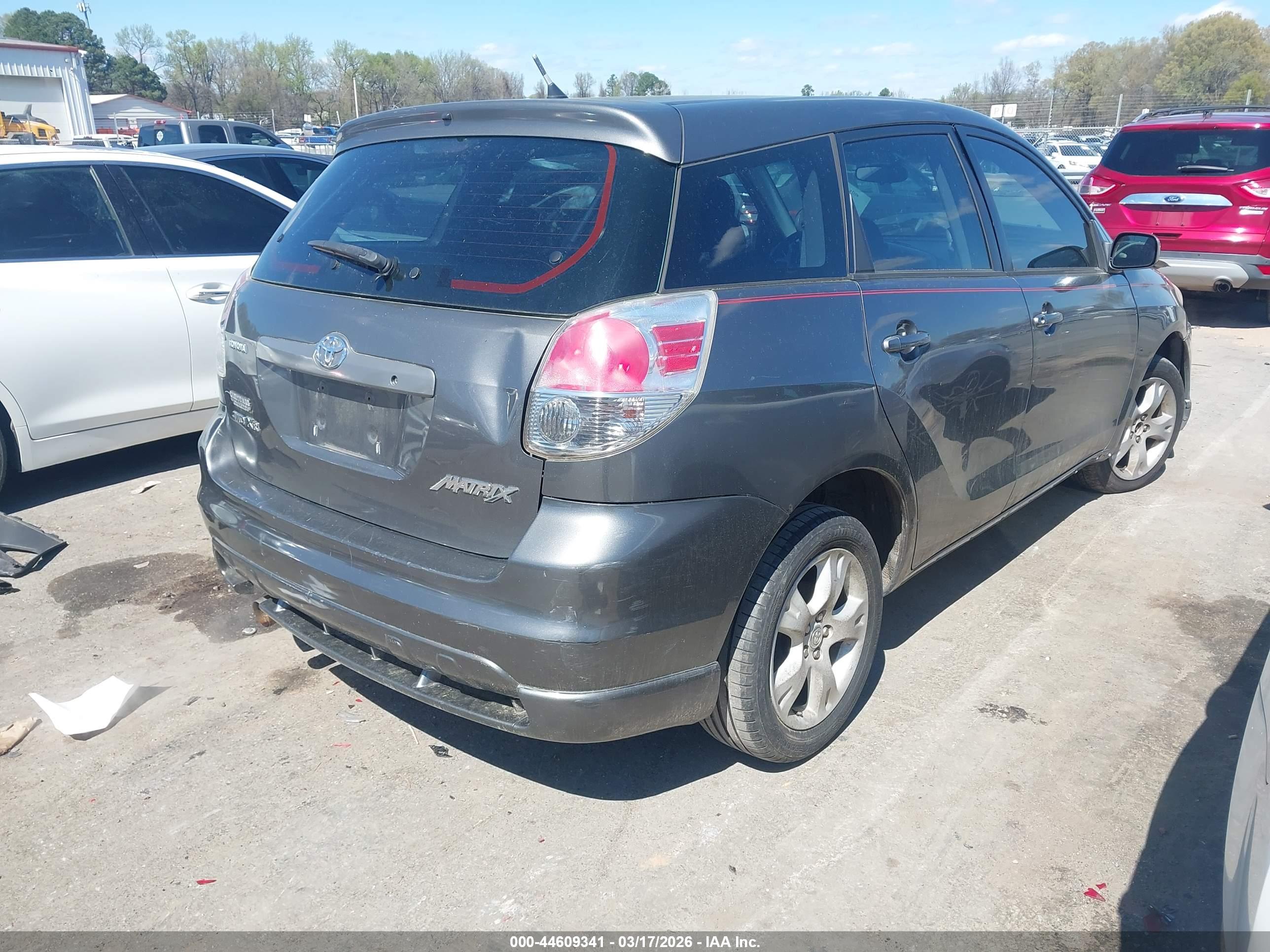 TOYOTA MATRIX image 4