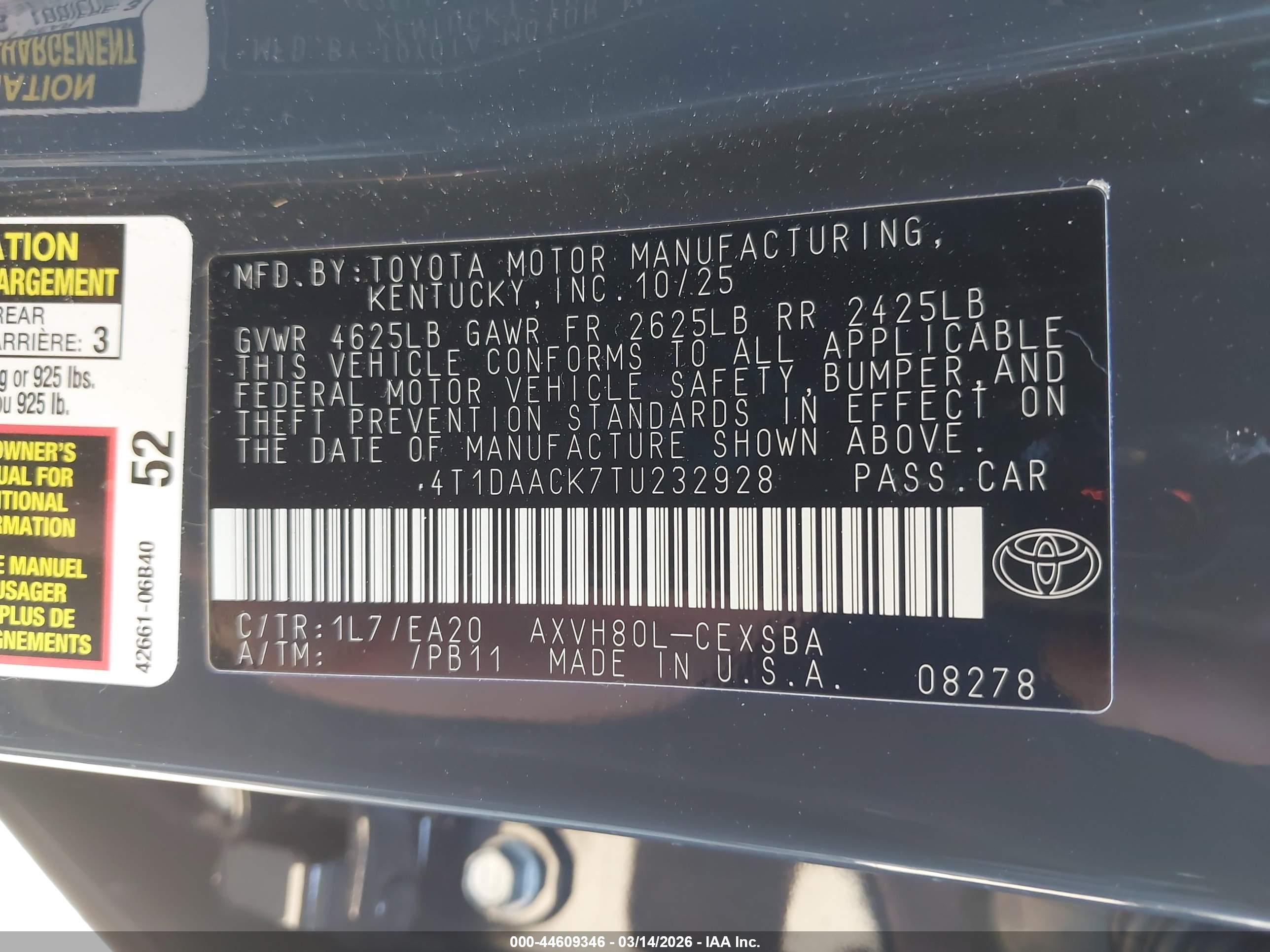 TOYOTA CAMRY image 9