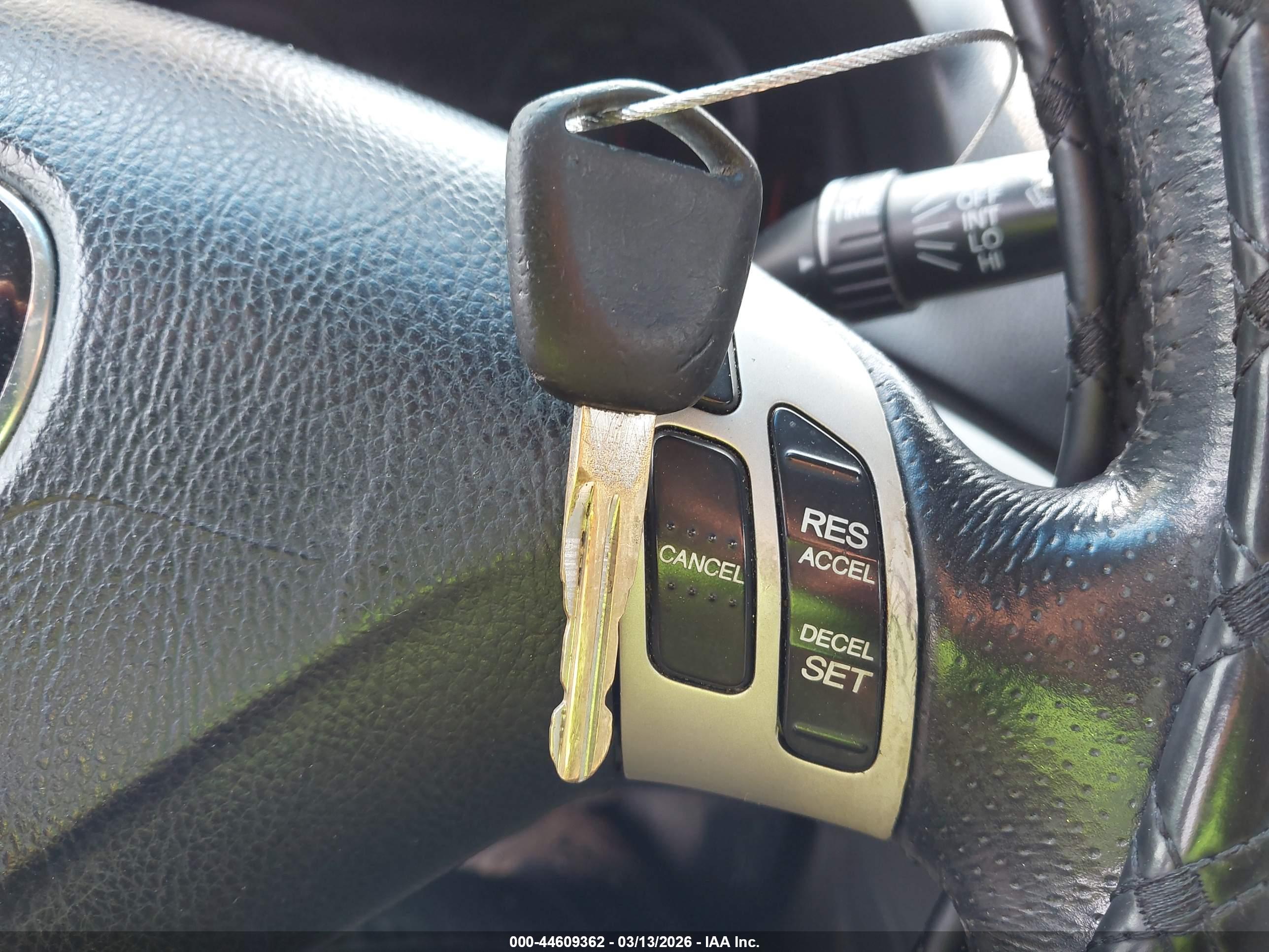 ACURA TSX image 11