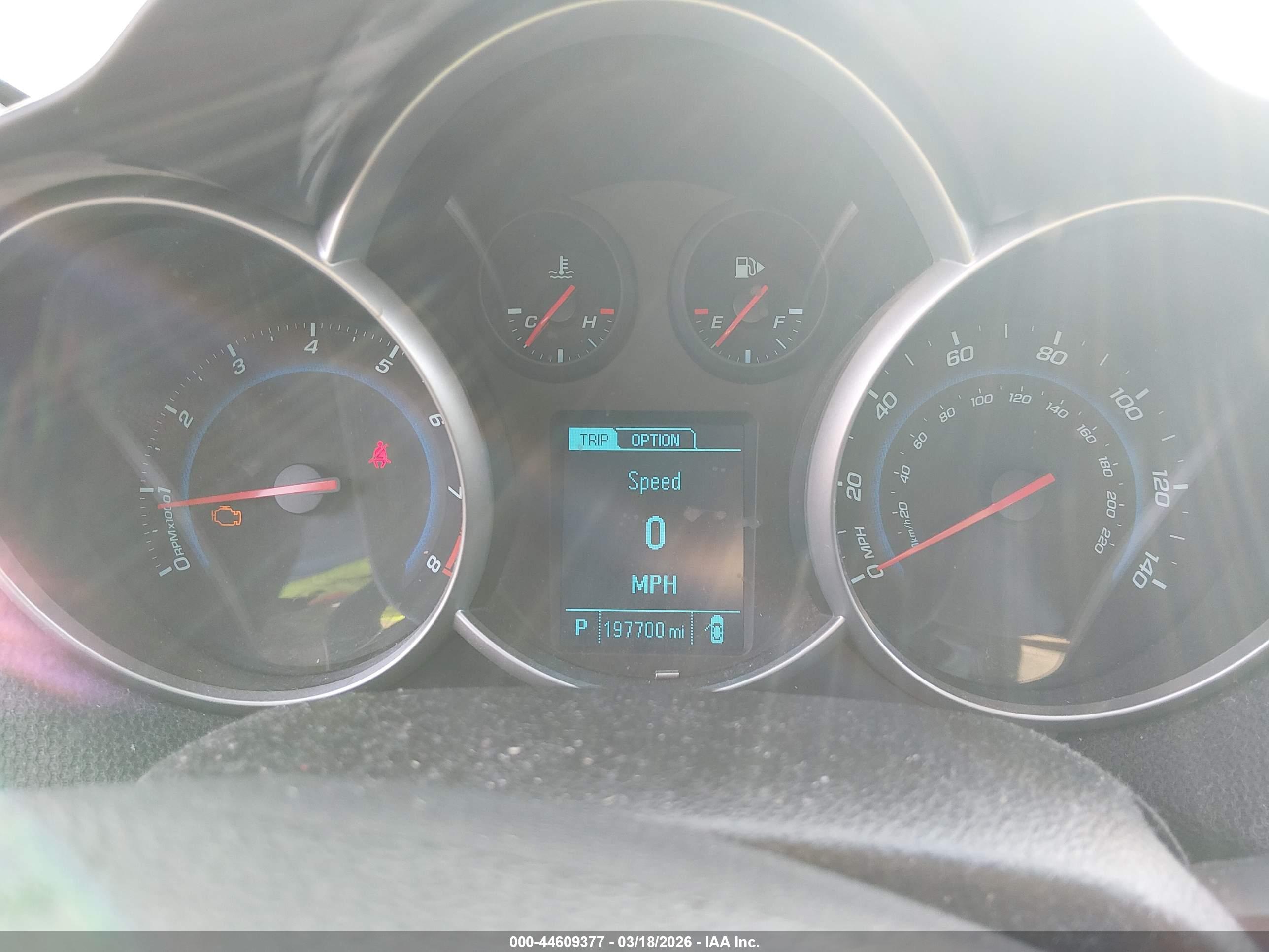 CHEVROLET CRUZE image 7