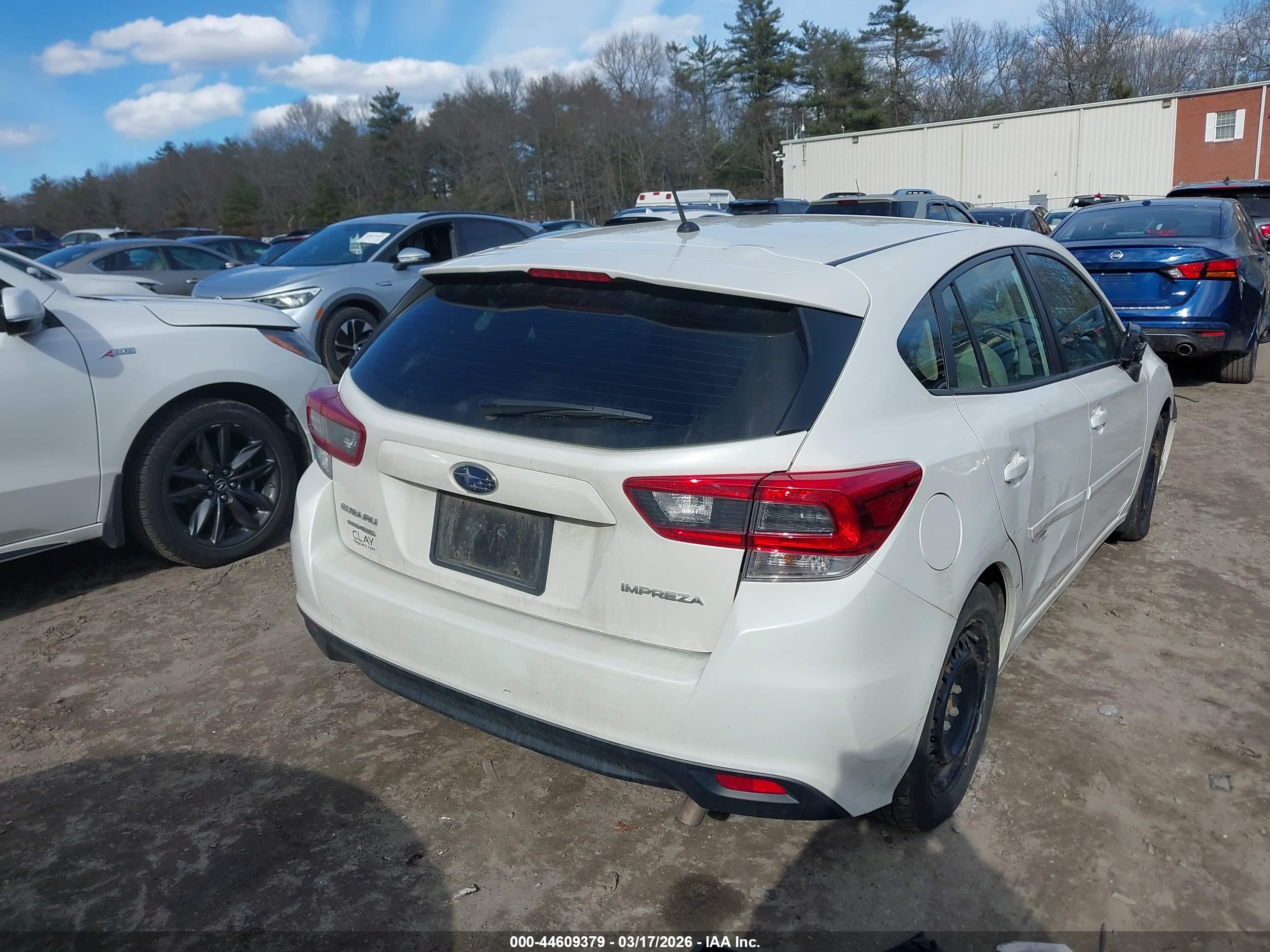 SUBARU IMPREZA image 4