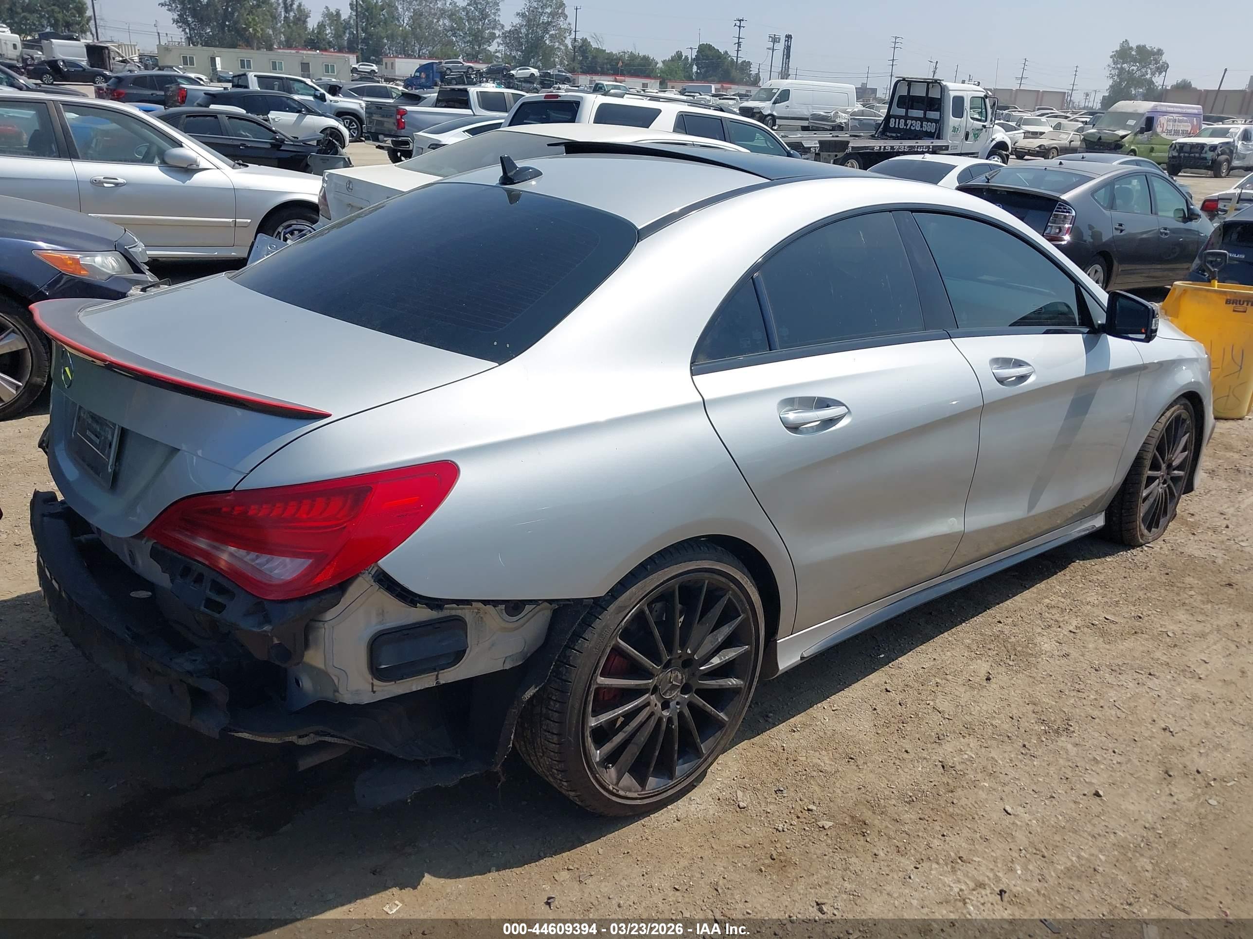 MERCEDES-BENZ CLA image 4