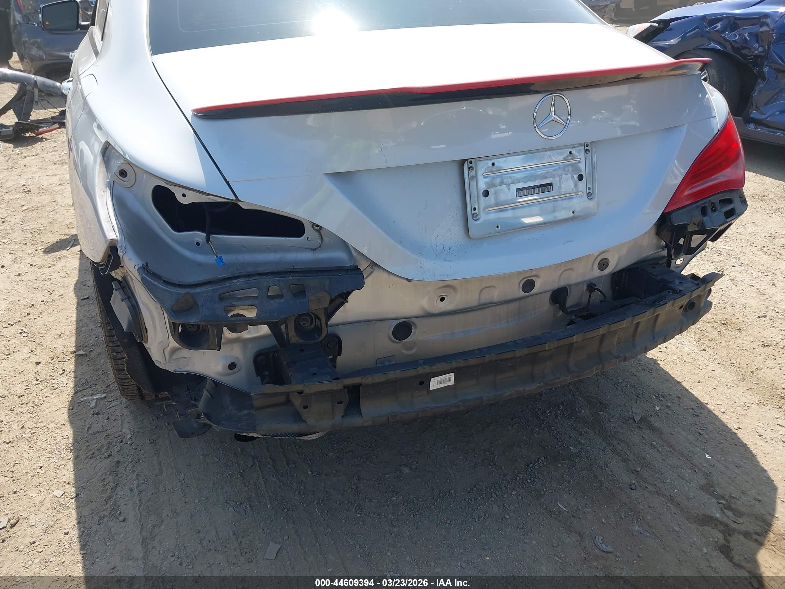 MERCEDES-BENZ CLA image 6