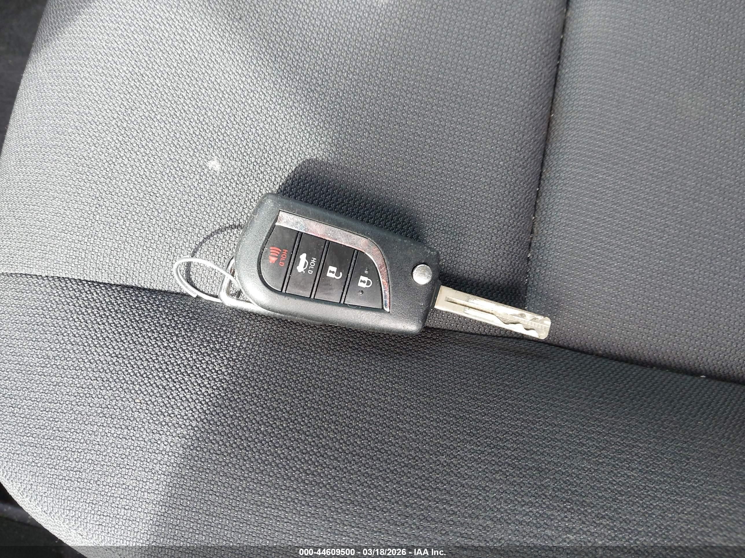 TOYOTA COROLLA image 11