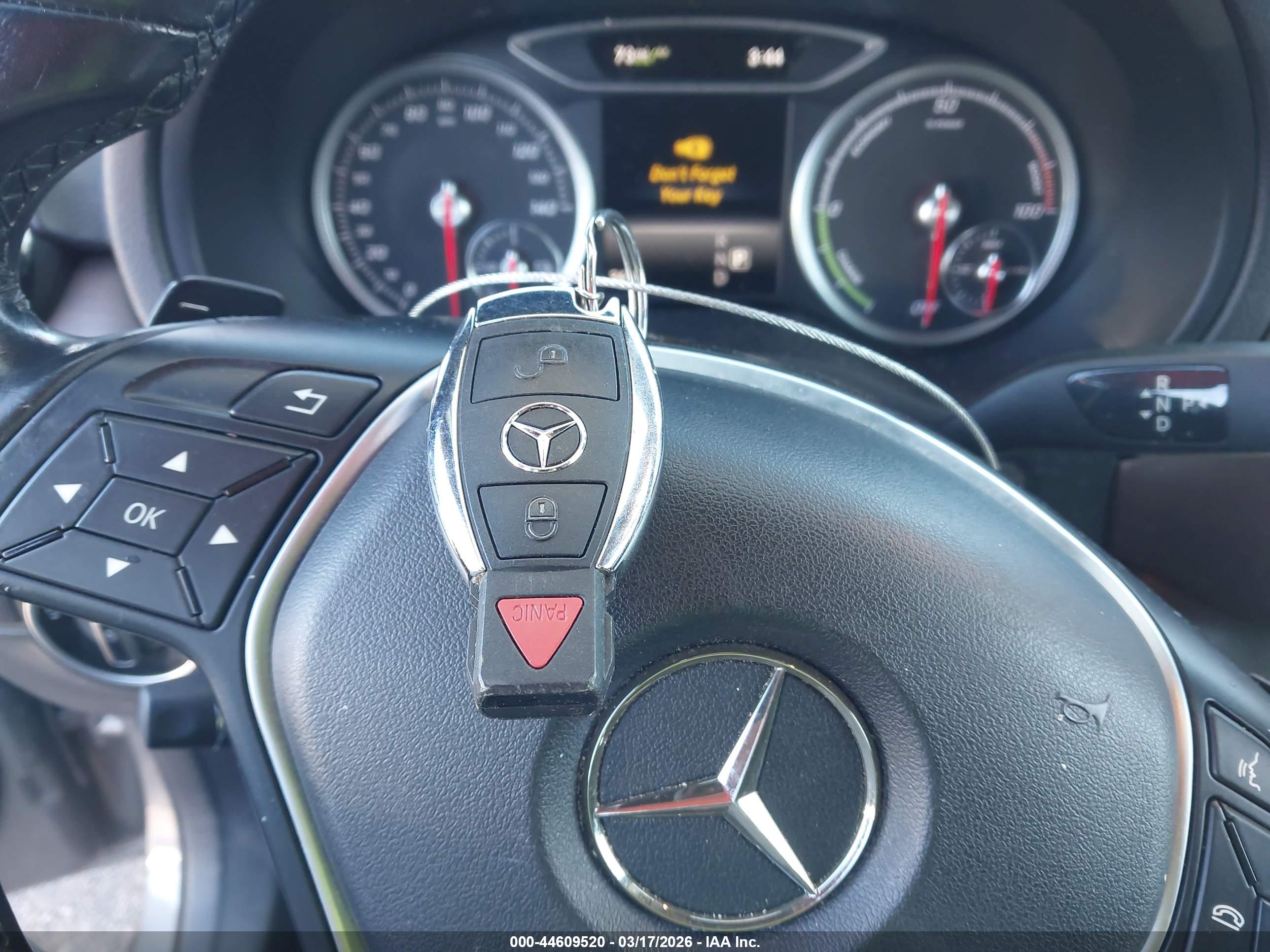 MERCEDES-BENZ B image 11