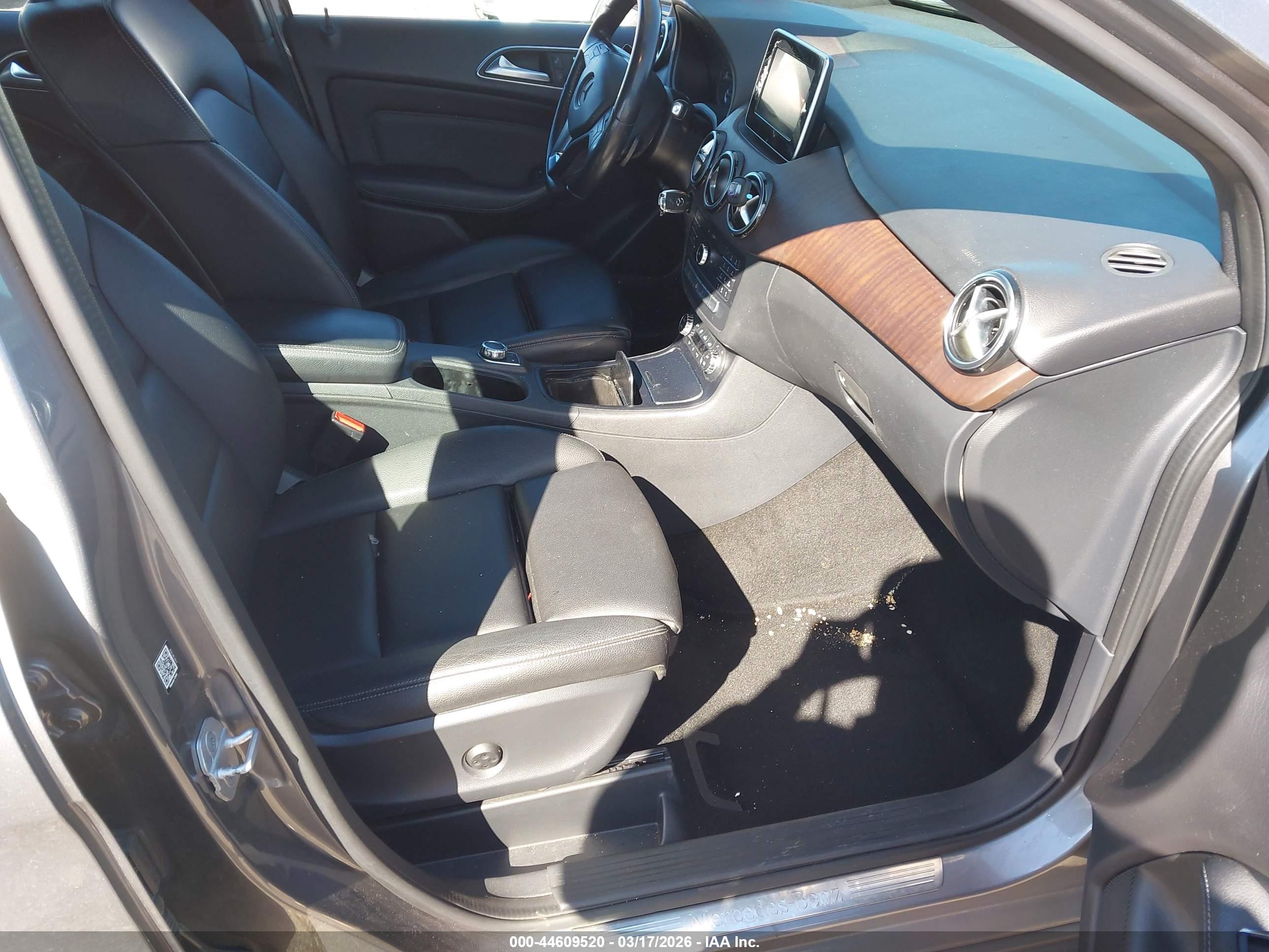 MERCEDES-BENZ B image 5