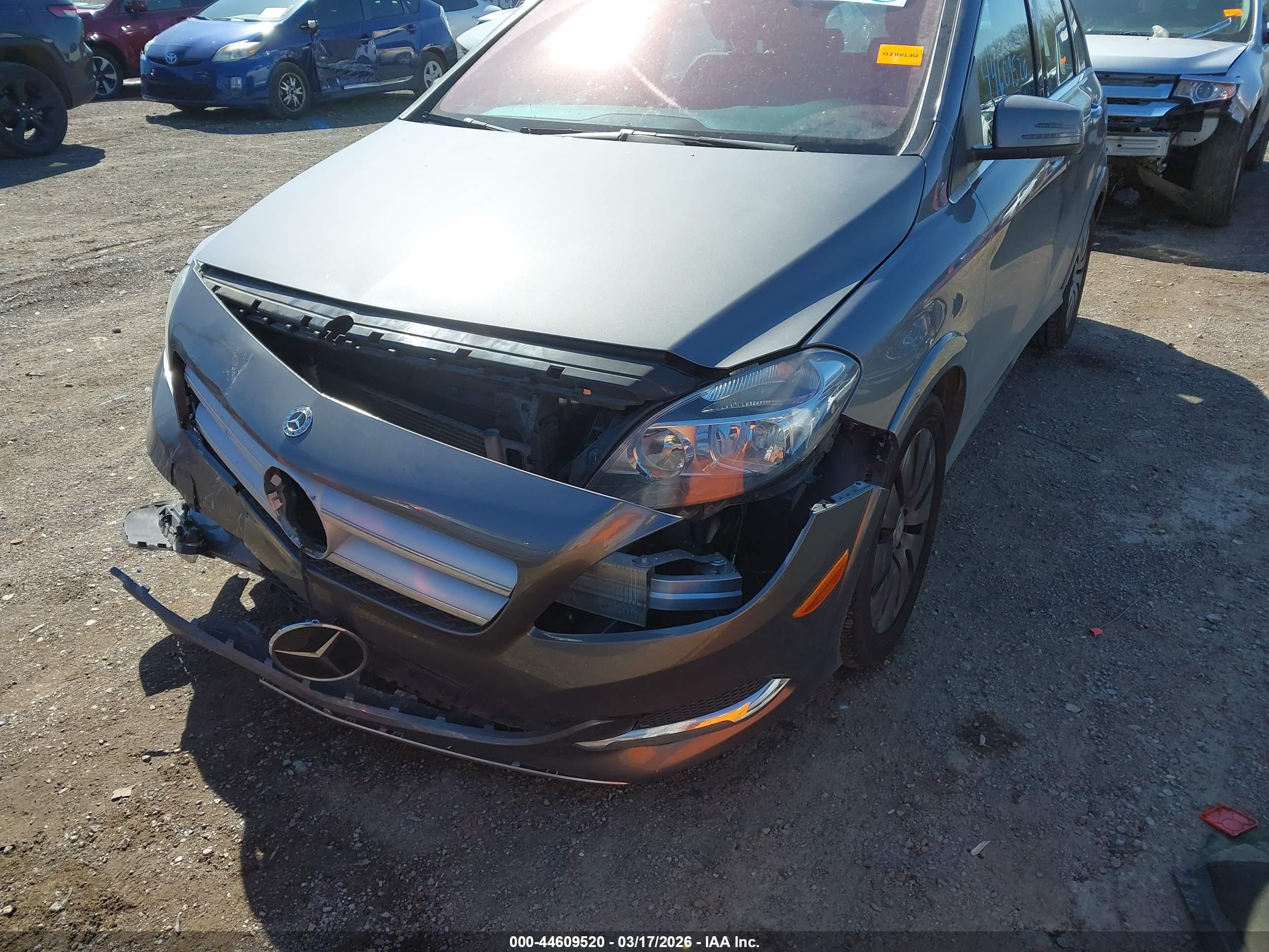 MERCEDES-BENZ B image 6