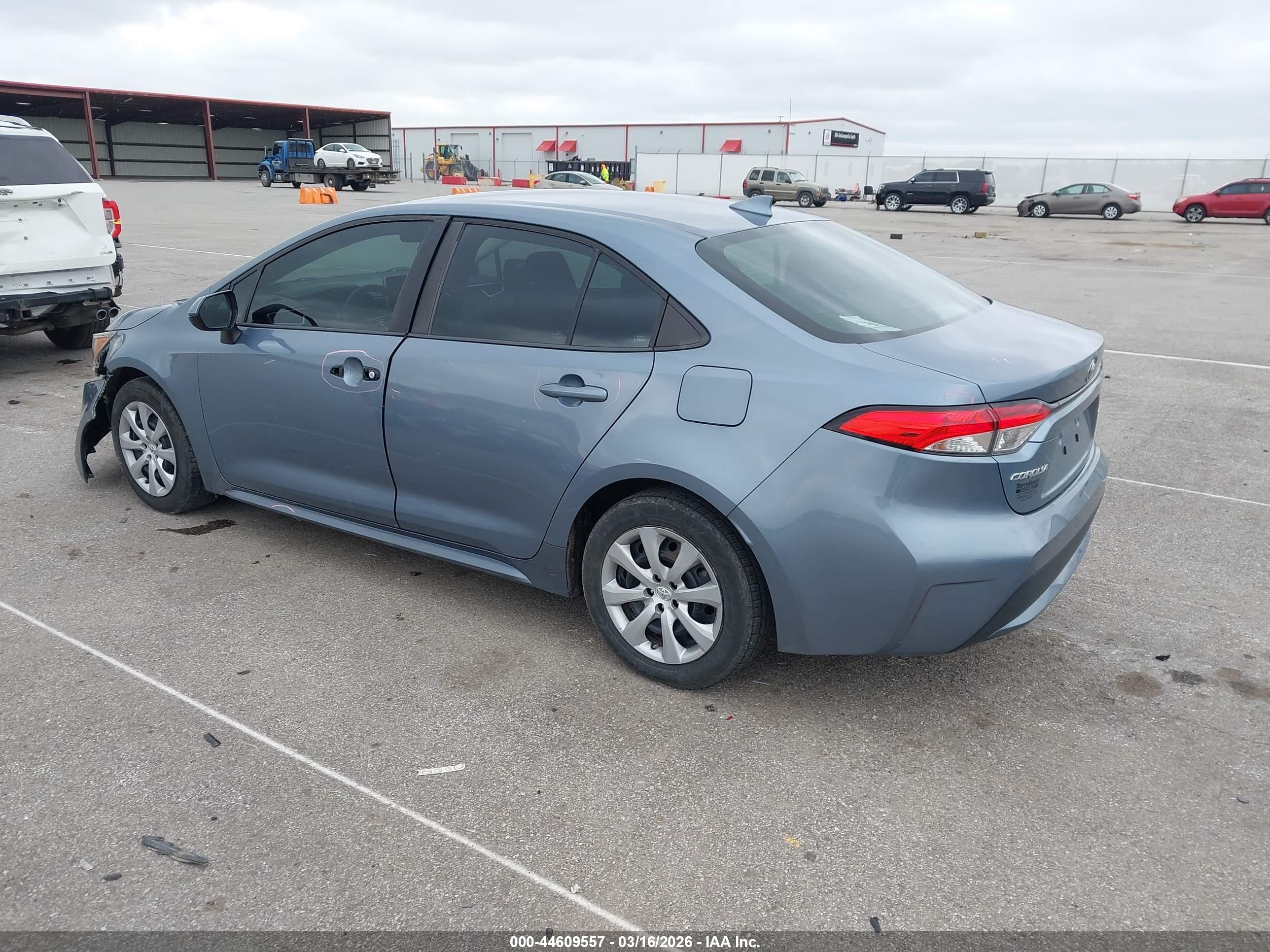TOYOTA COROLLA image 3