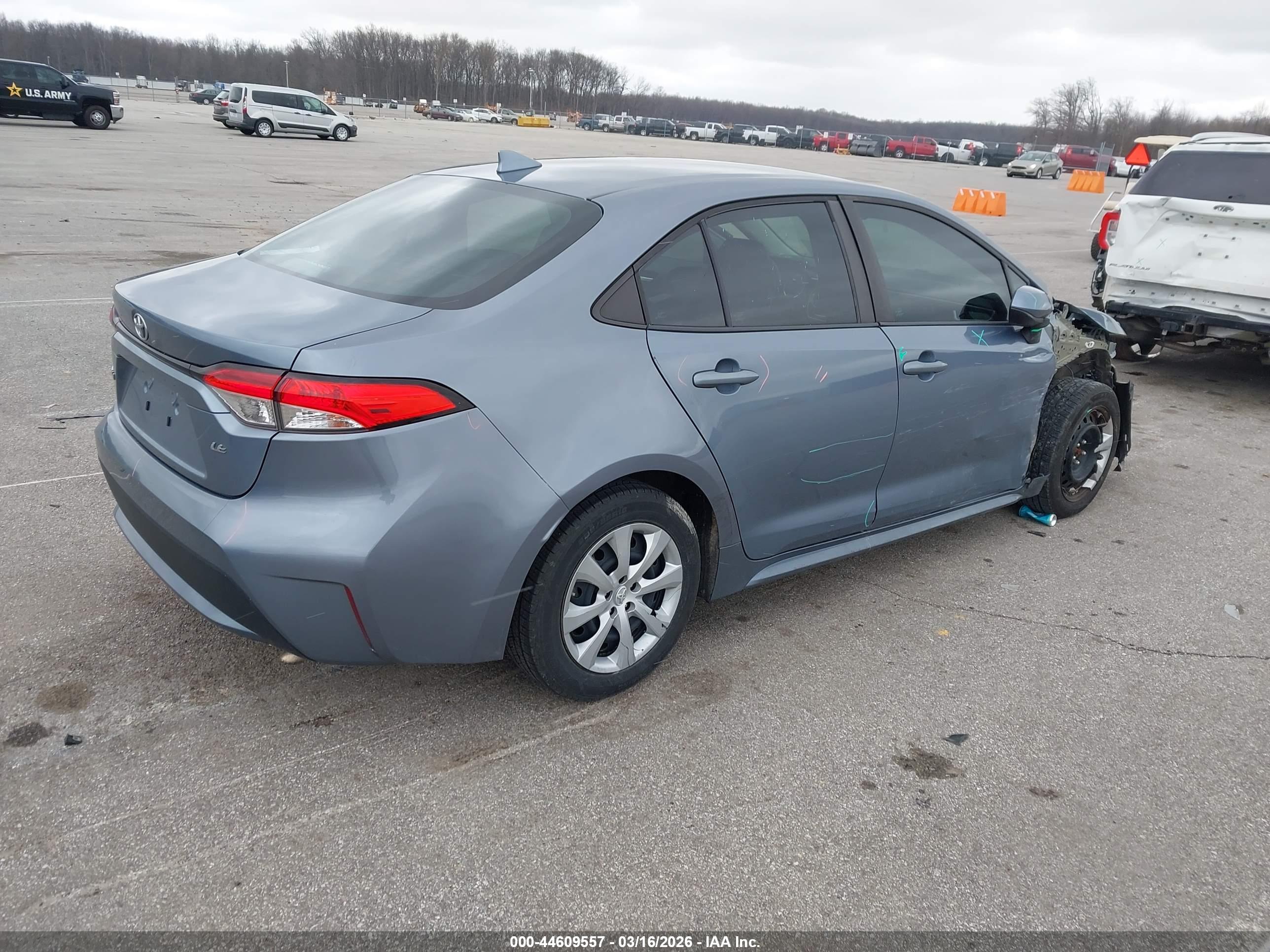 TOYOTA COROLLA image 4