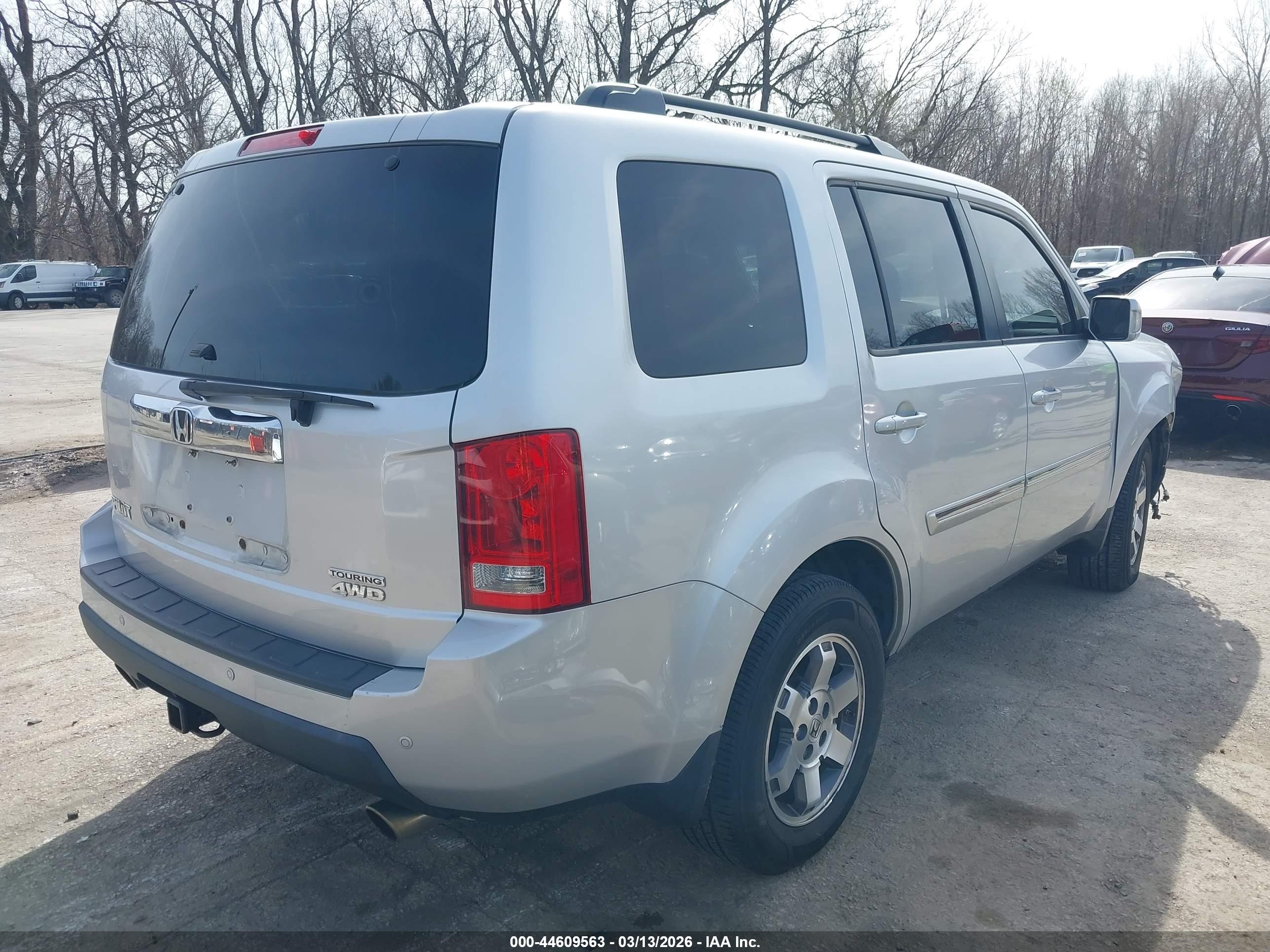 HONDA PILOT image 4