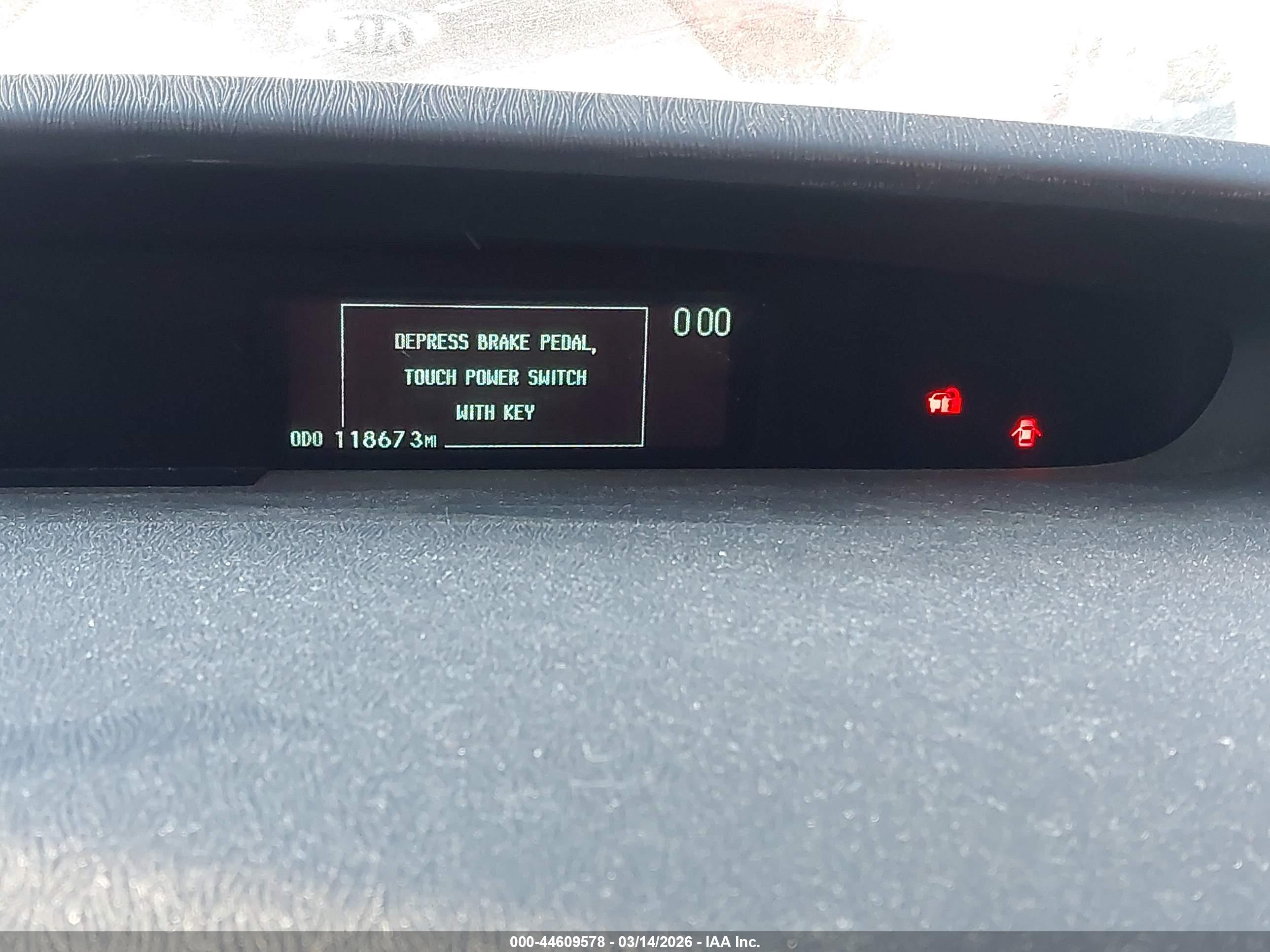 TOYOTA PRIUS image 7