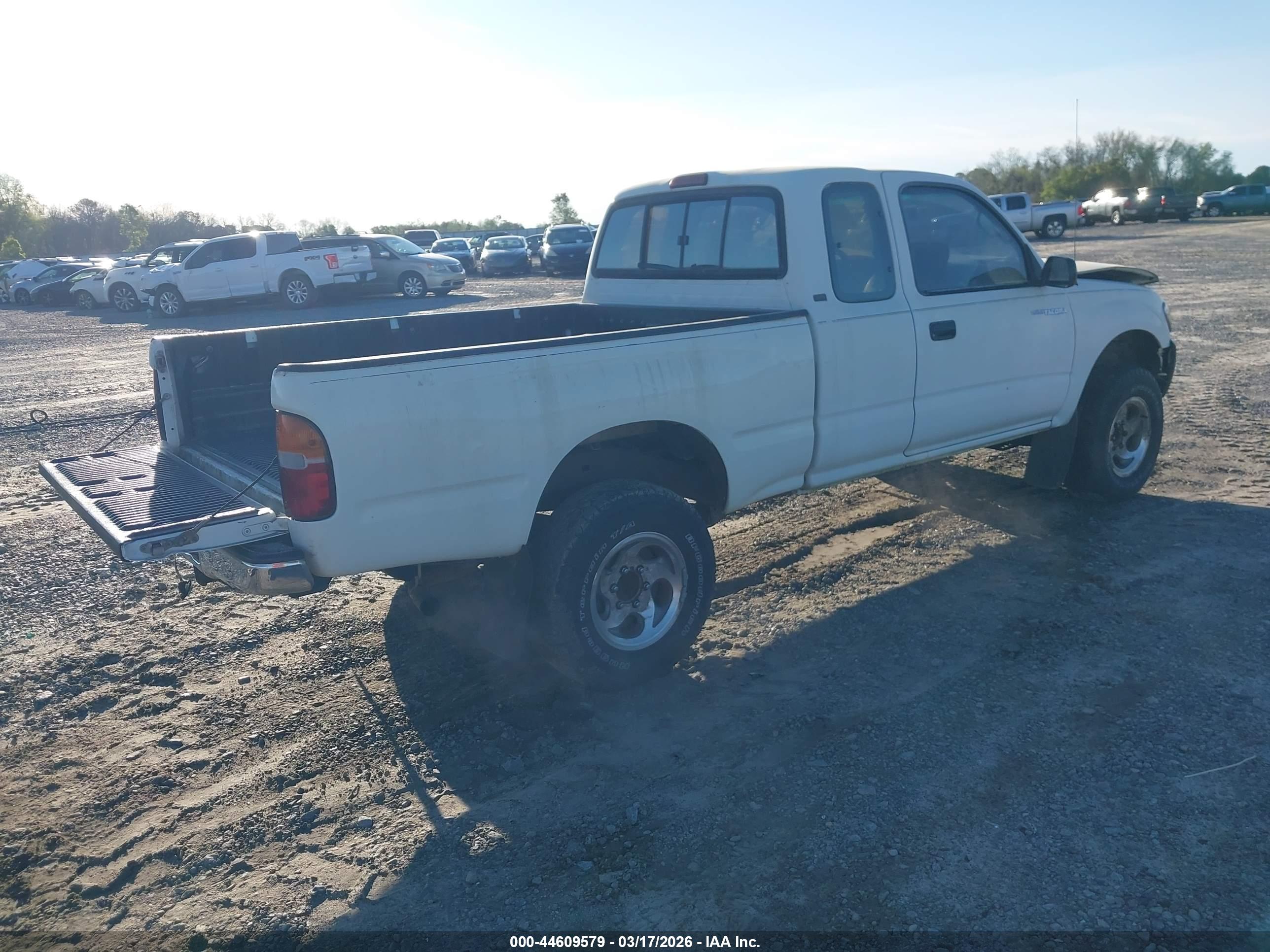 TOYOTA TACOMA image 4