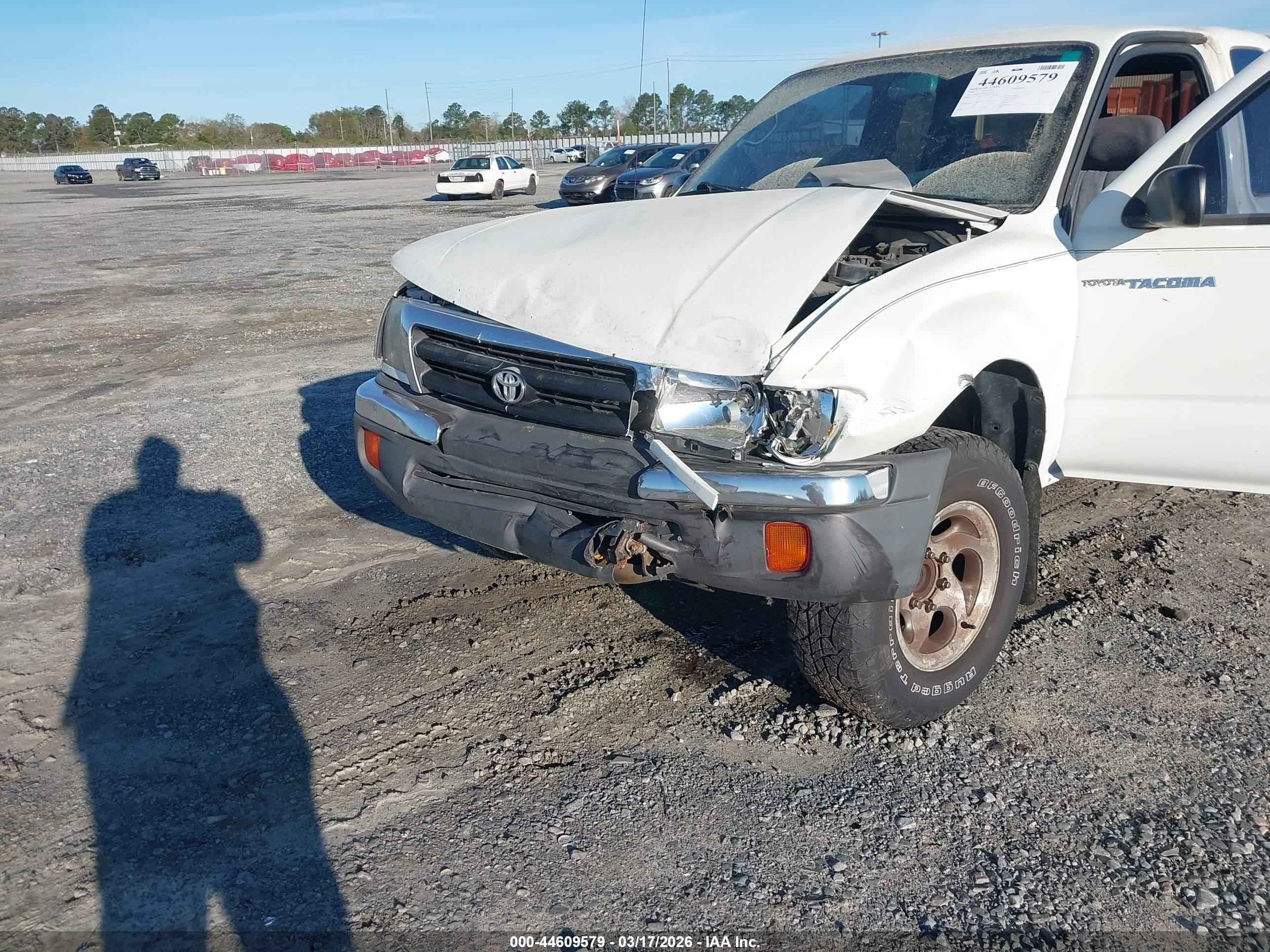 TOYOTA TACOMA image 6