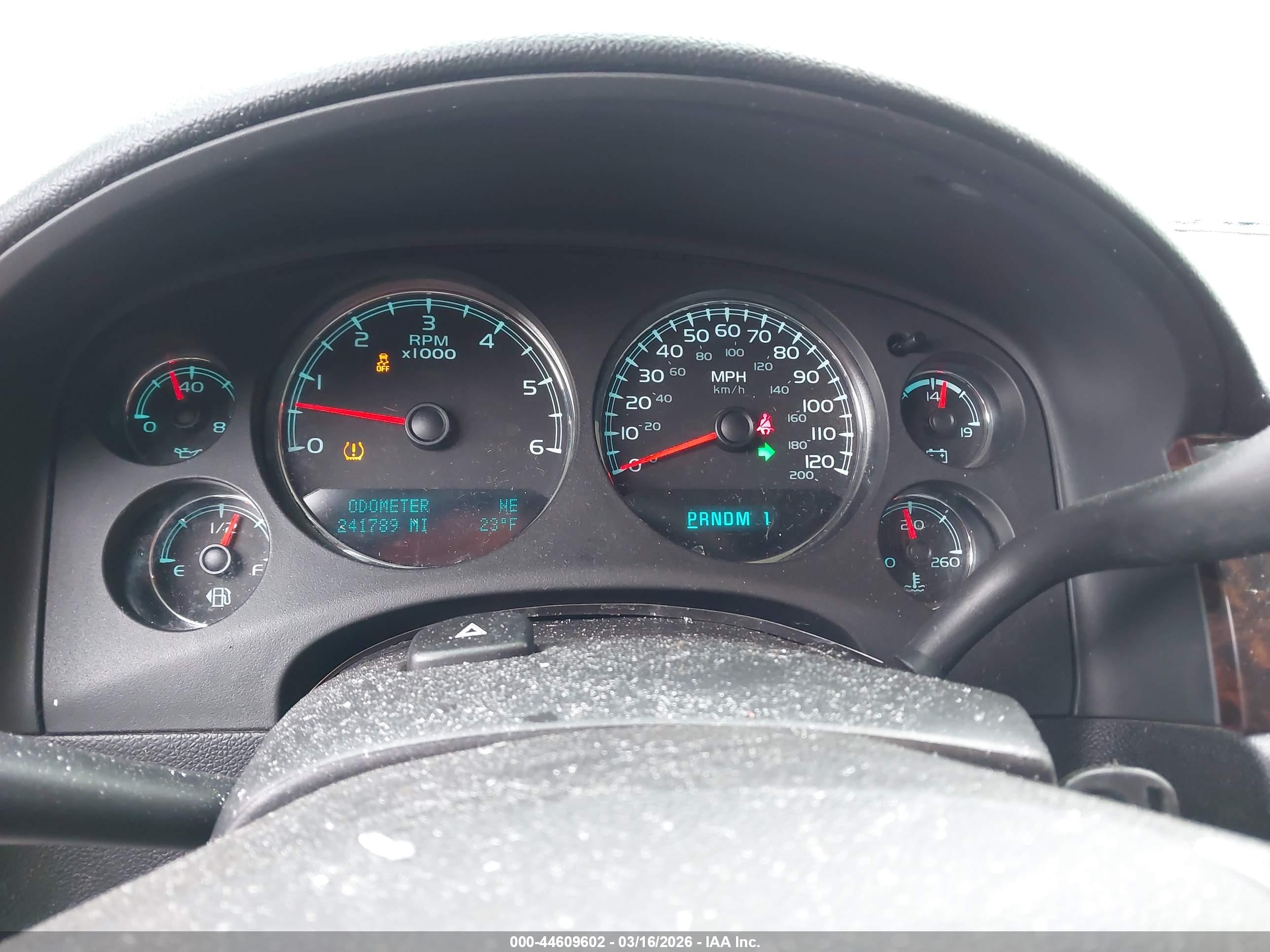 GMC SIERRA image 7