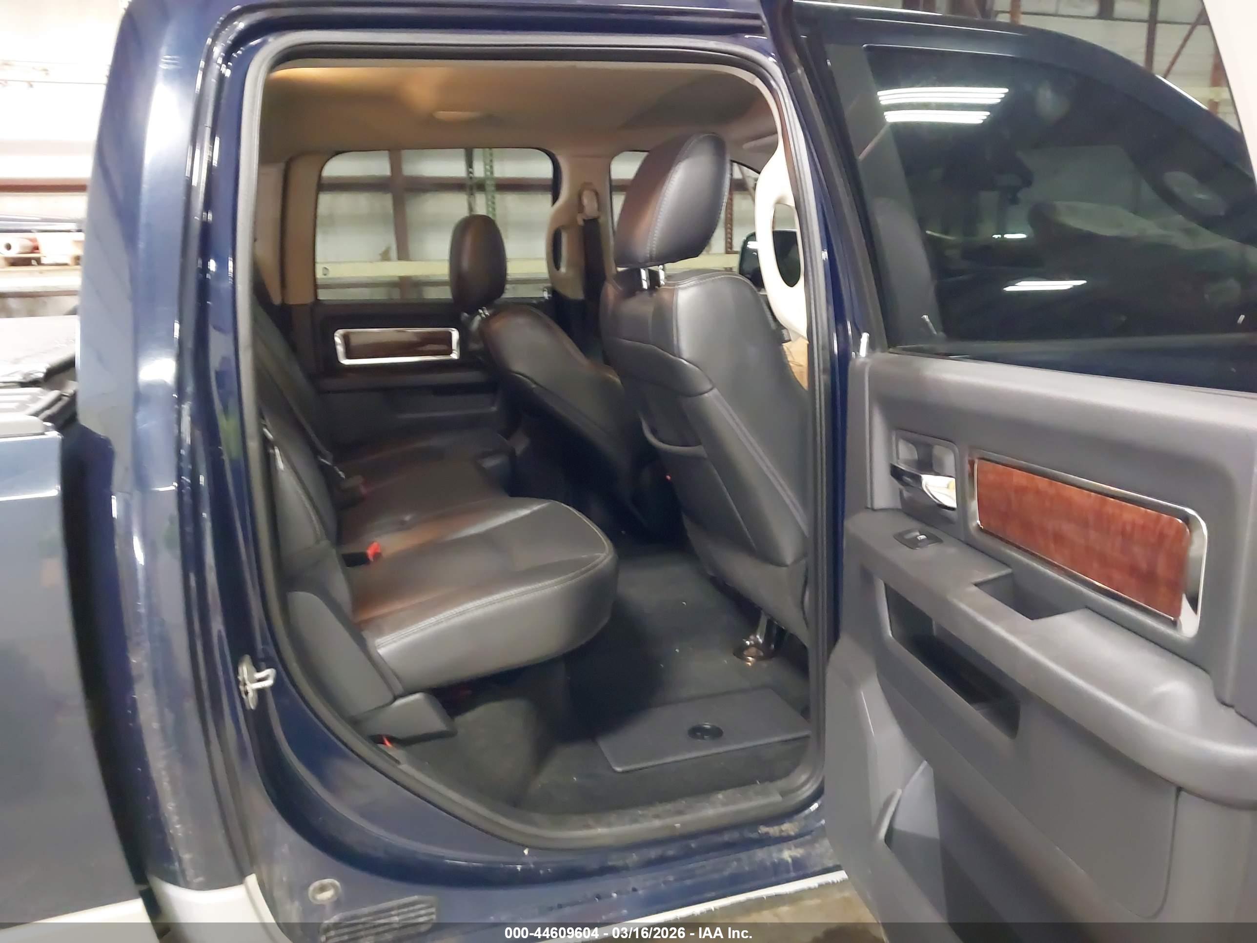 RAM 2500 image 8