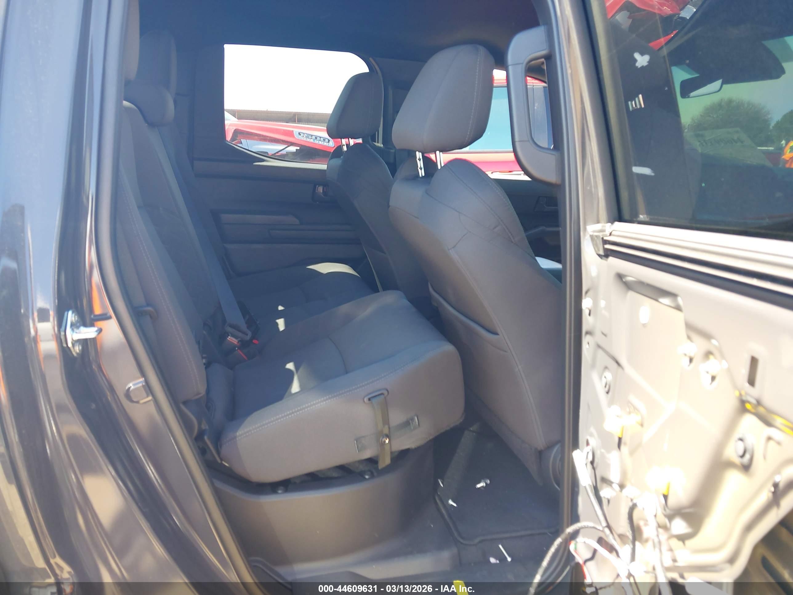 TOYOTA TACOMA image 8