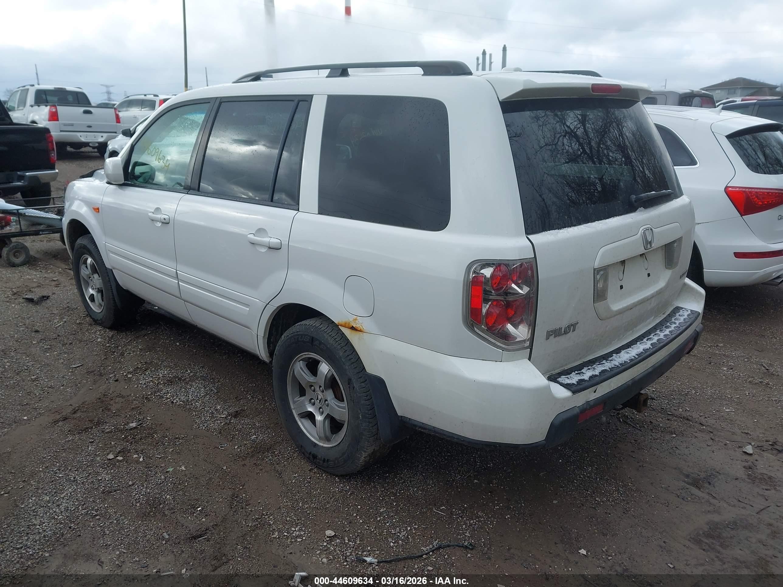 HONDA PILOT image 3