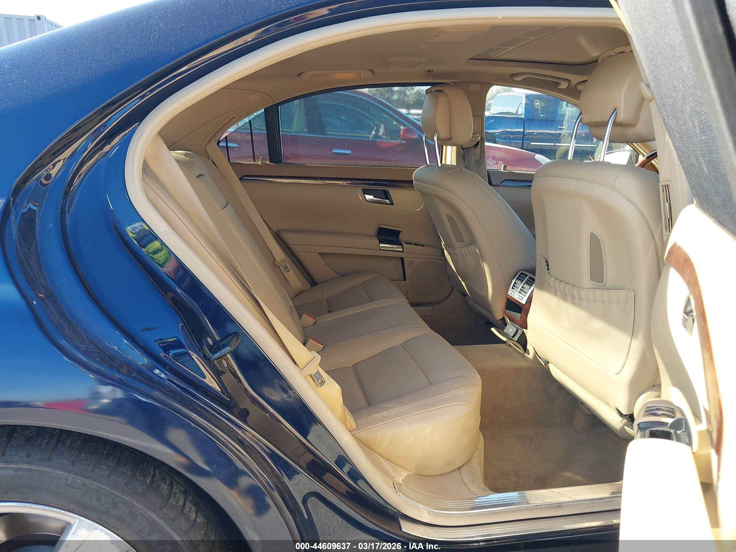 MERCEDES-BENZ S image 8