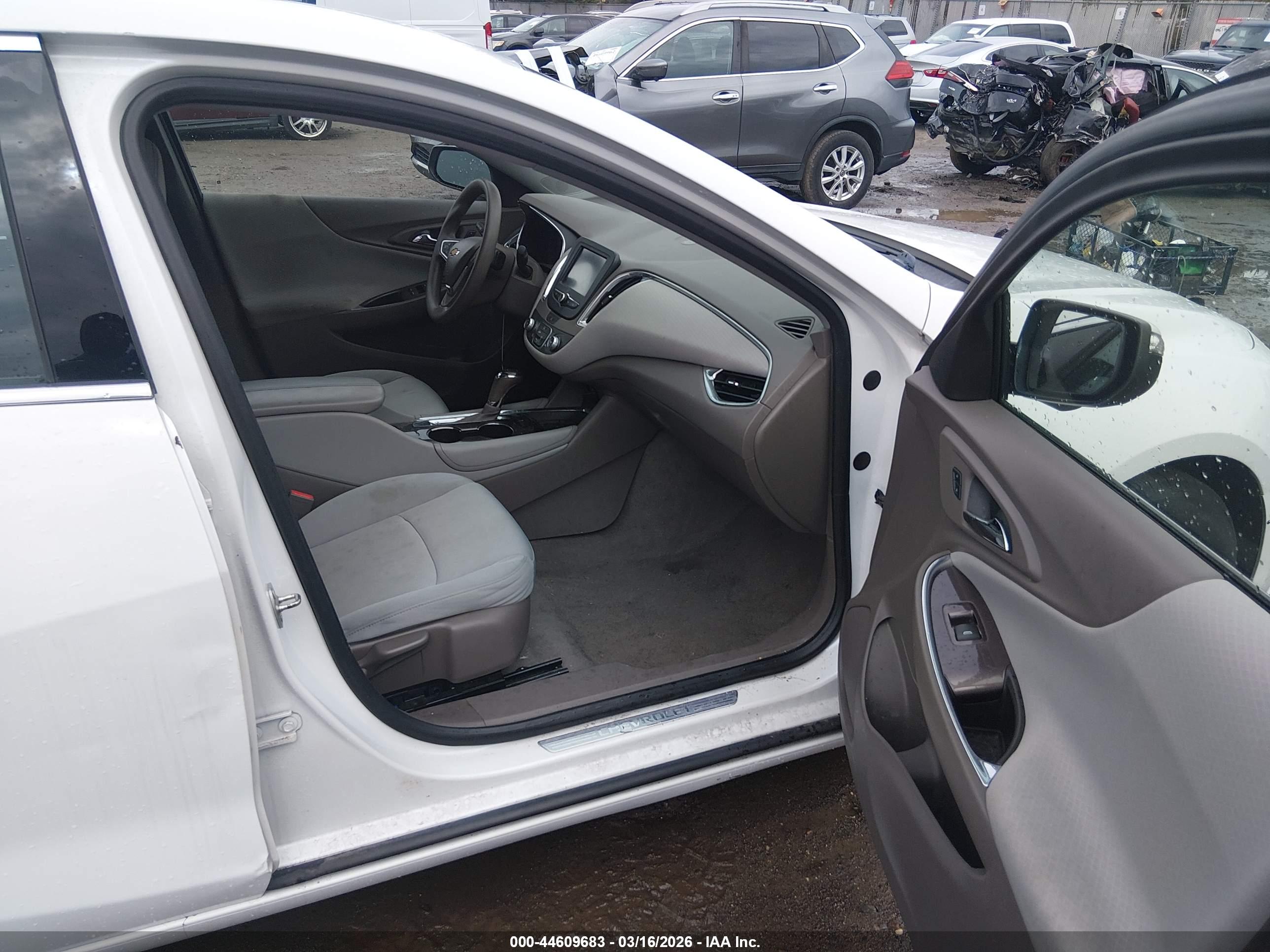 CHEVROLET MALIBU image 5