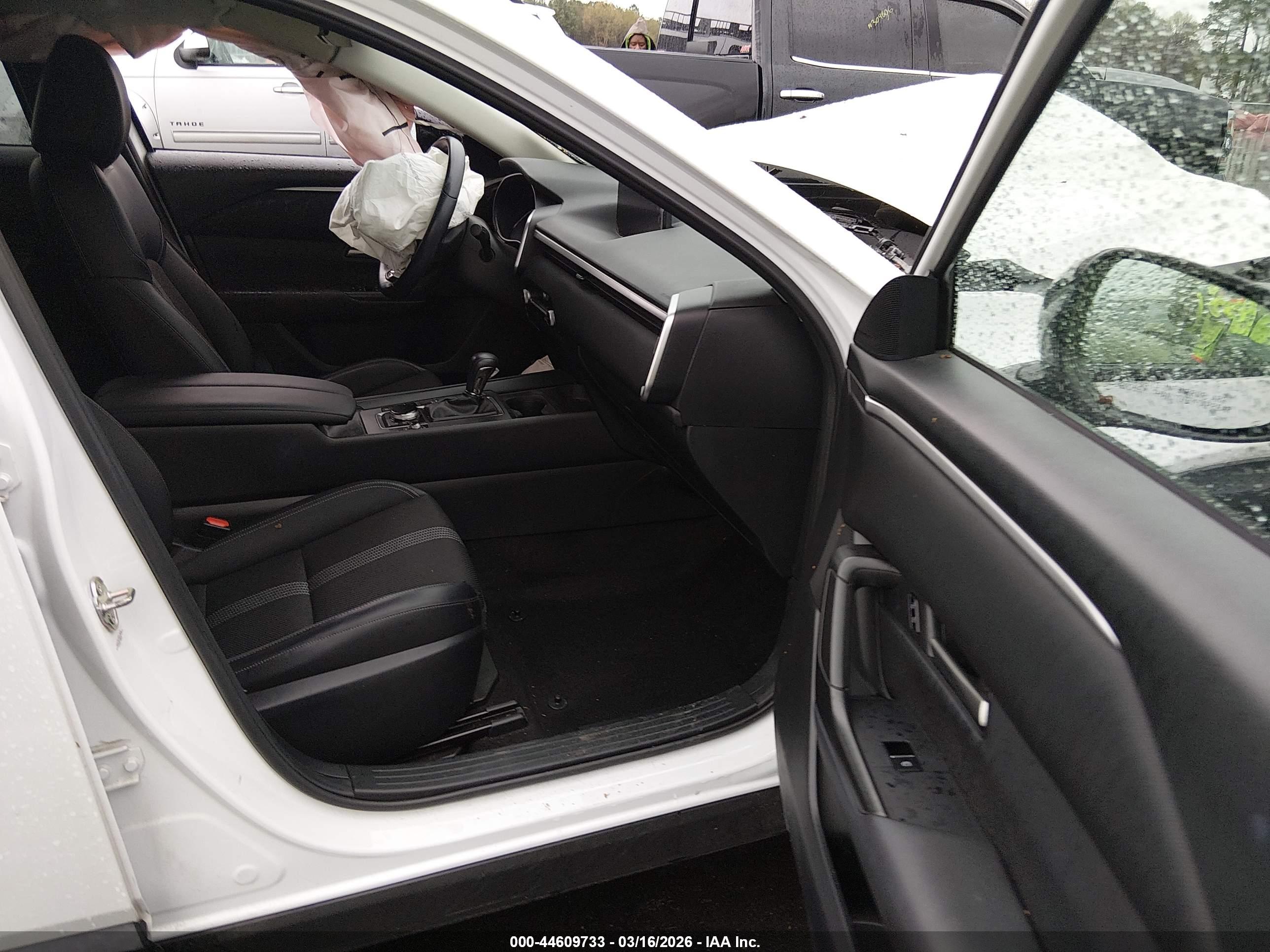 MAZDA CX-50 image 5
