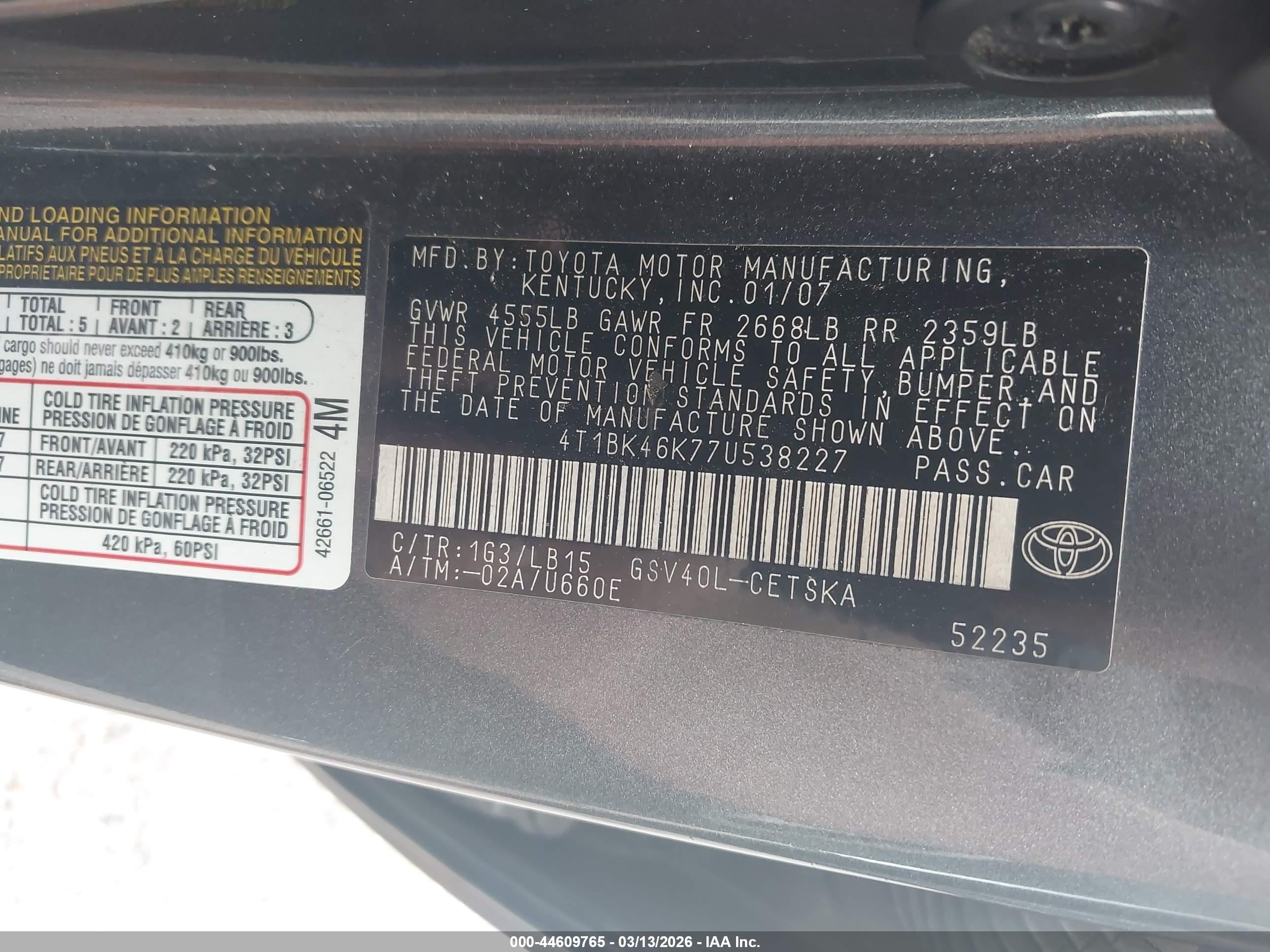TOYOTA CAMRY image 9