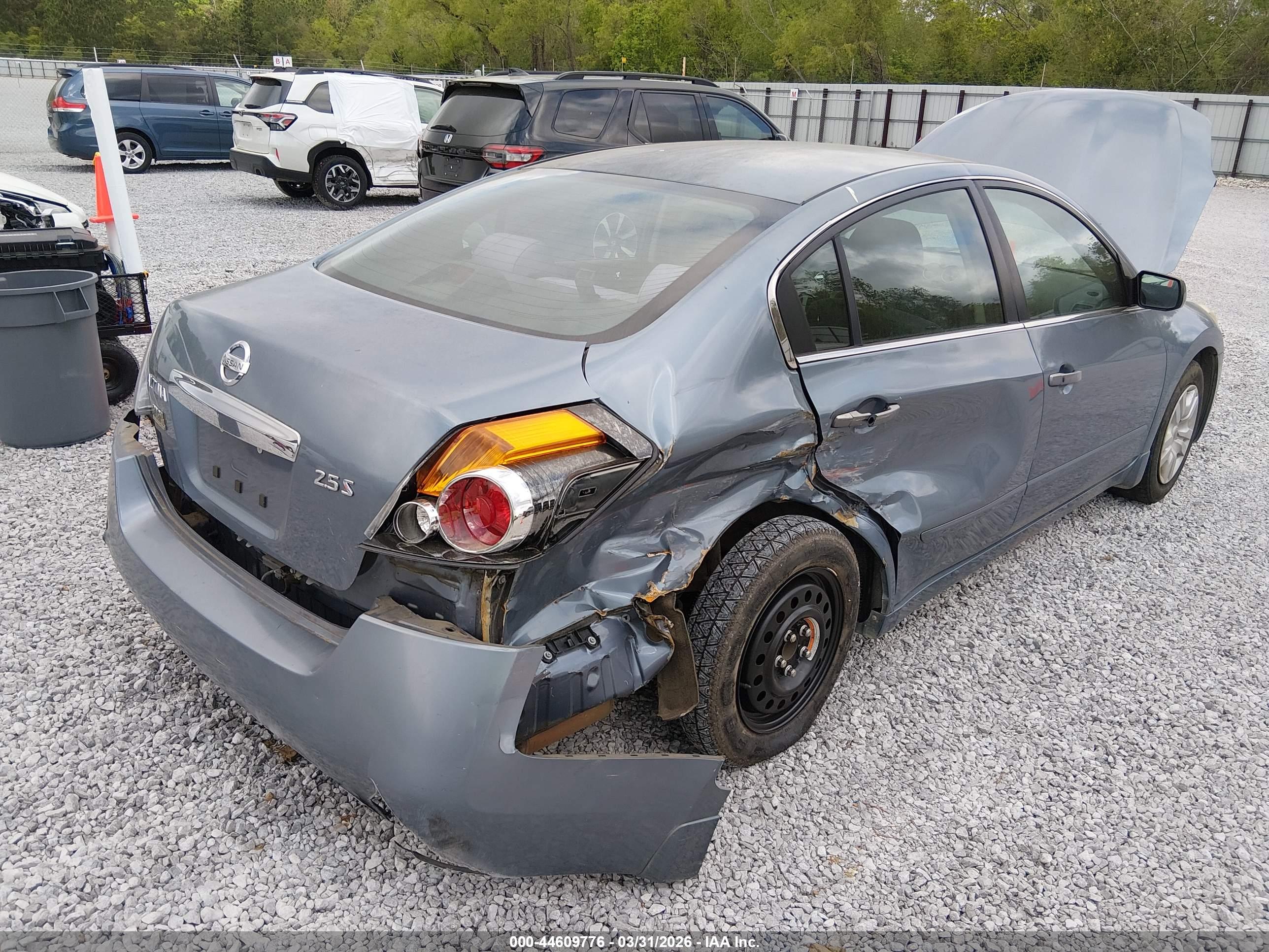 NISSAN ALTIMA image 6
