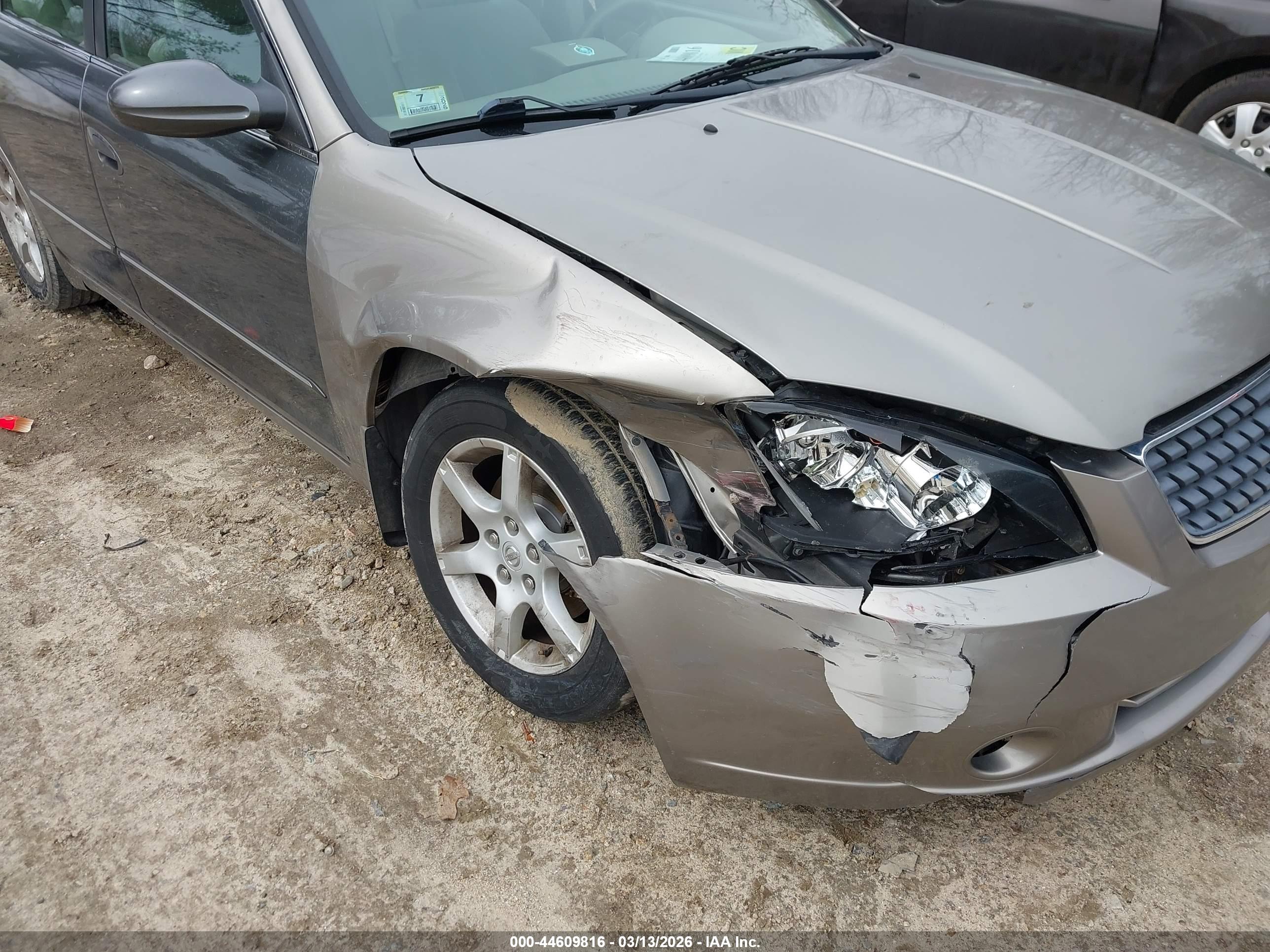 NISSAN ALTIMA image 6