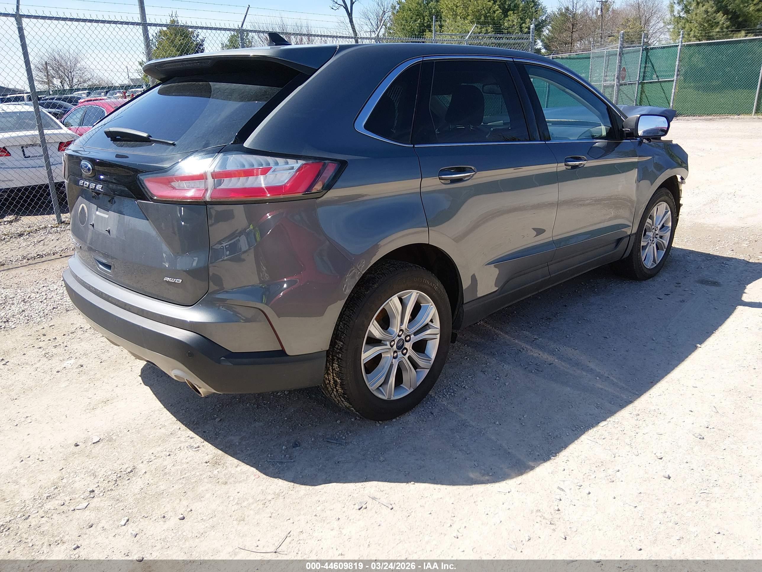 FORD EDGE image 4
