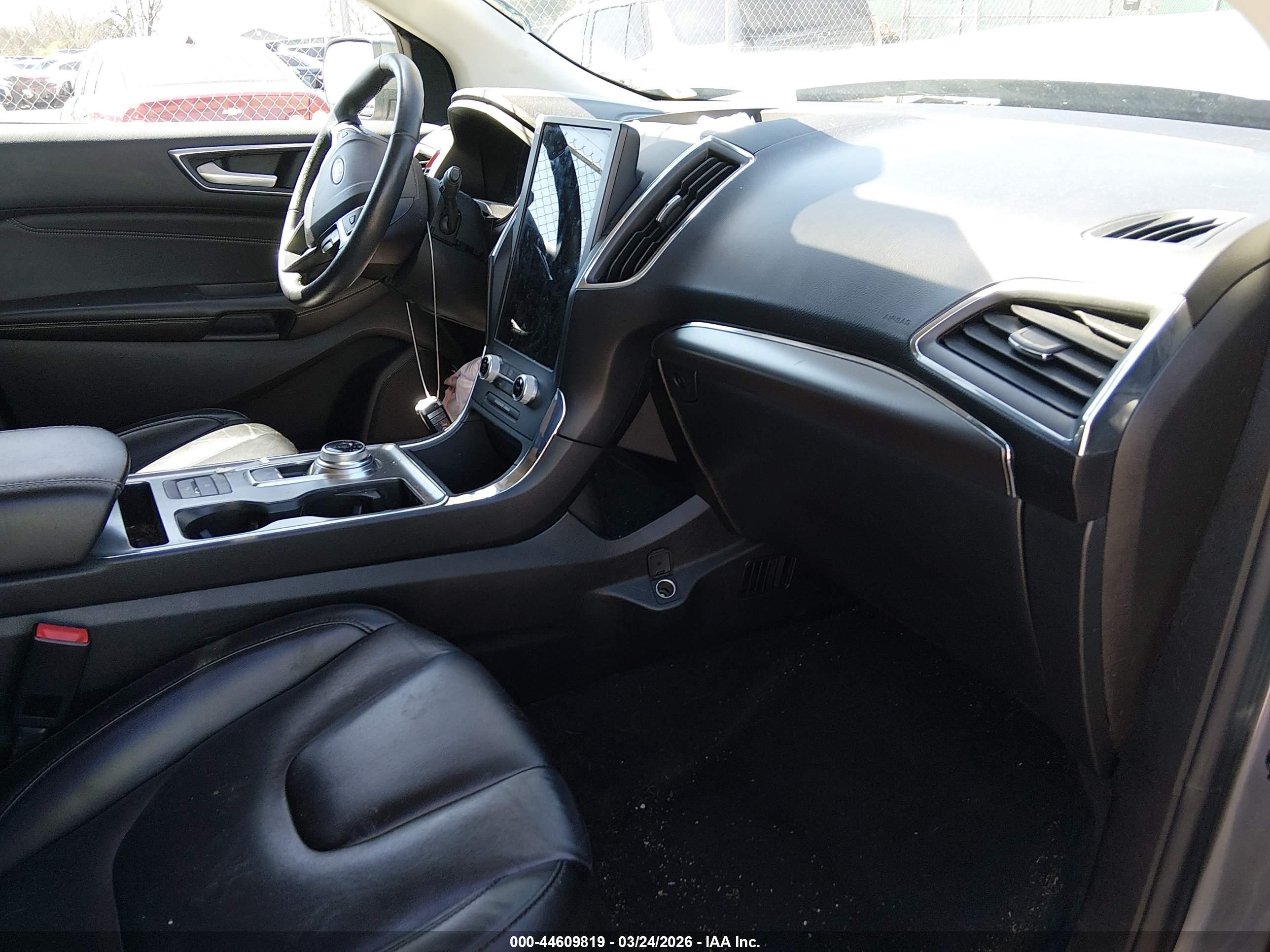 FORD EDGE image 5