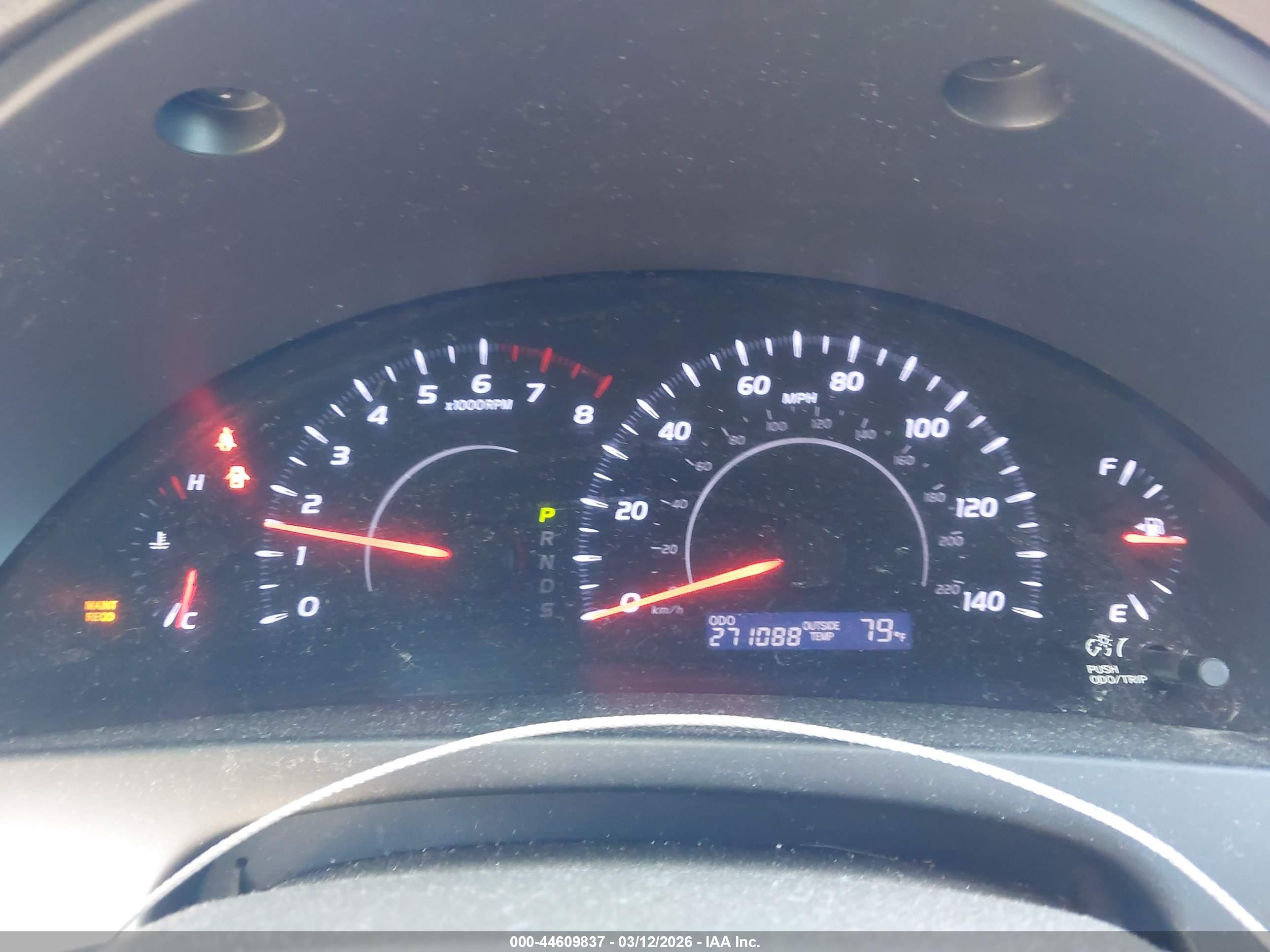 TOYOTA CAMRY image 7