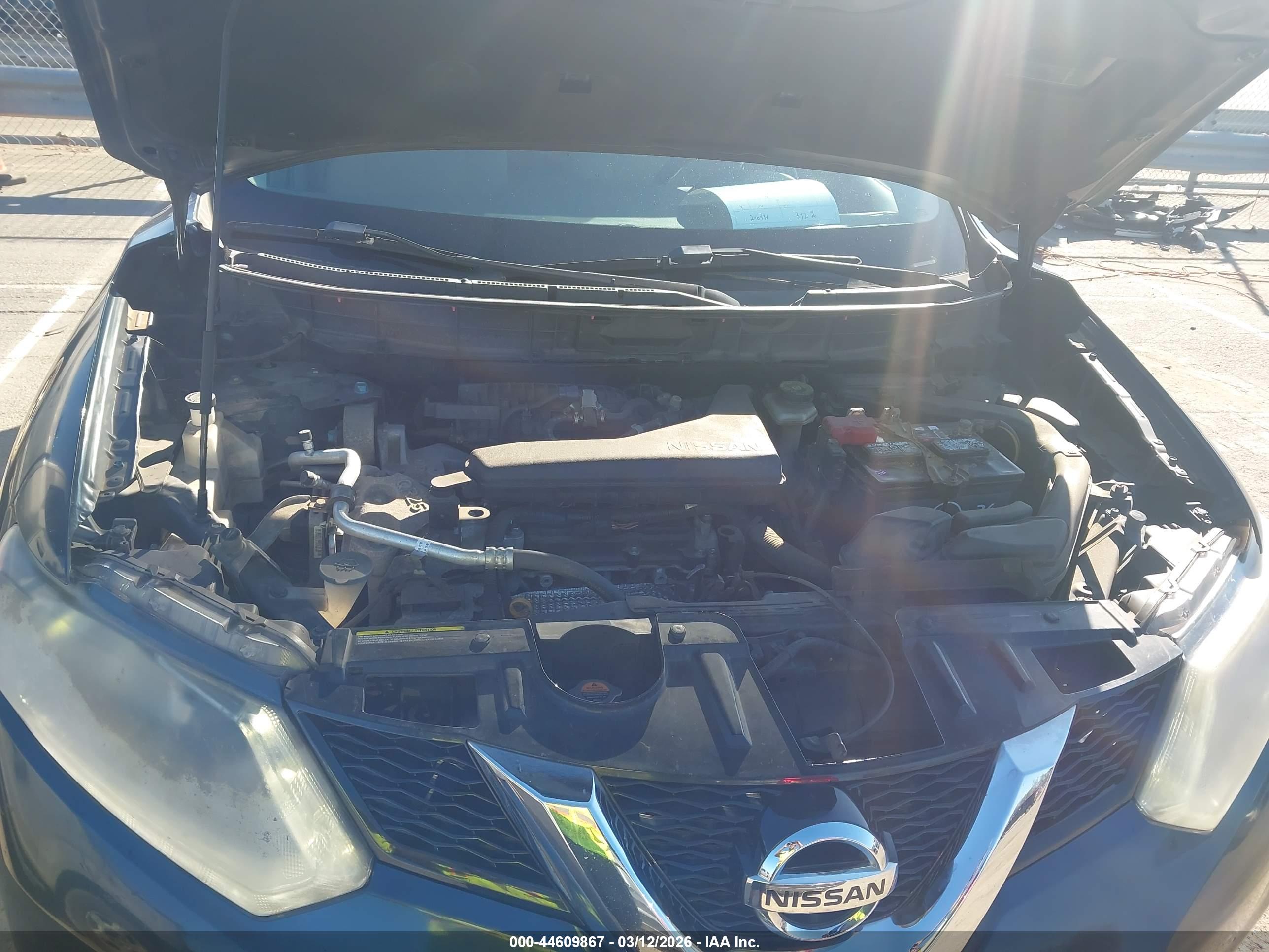 NISSAN ROGUE image 10