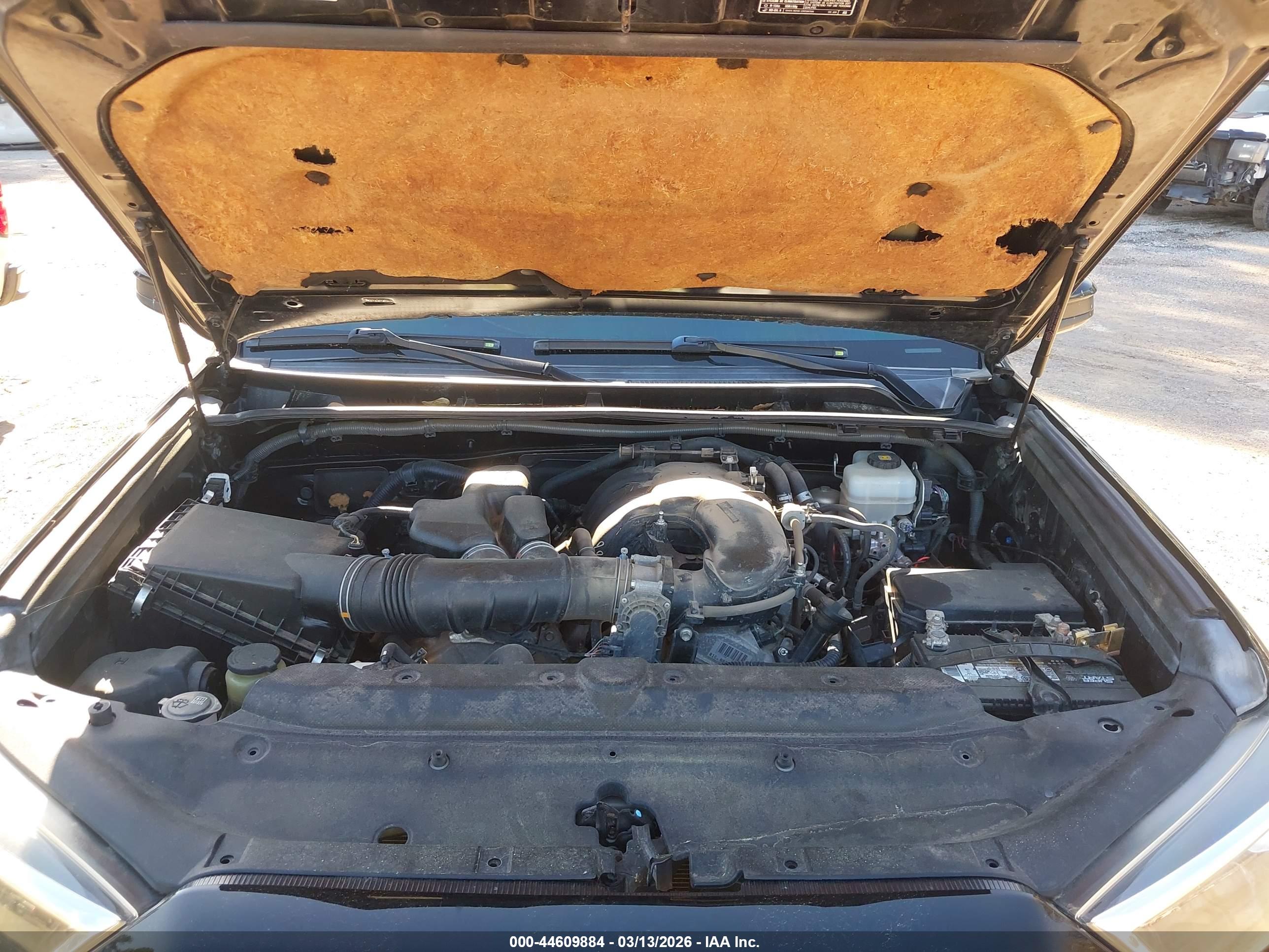 TOYOTA 4RUNNER image 10