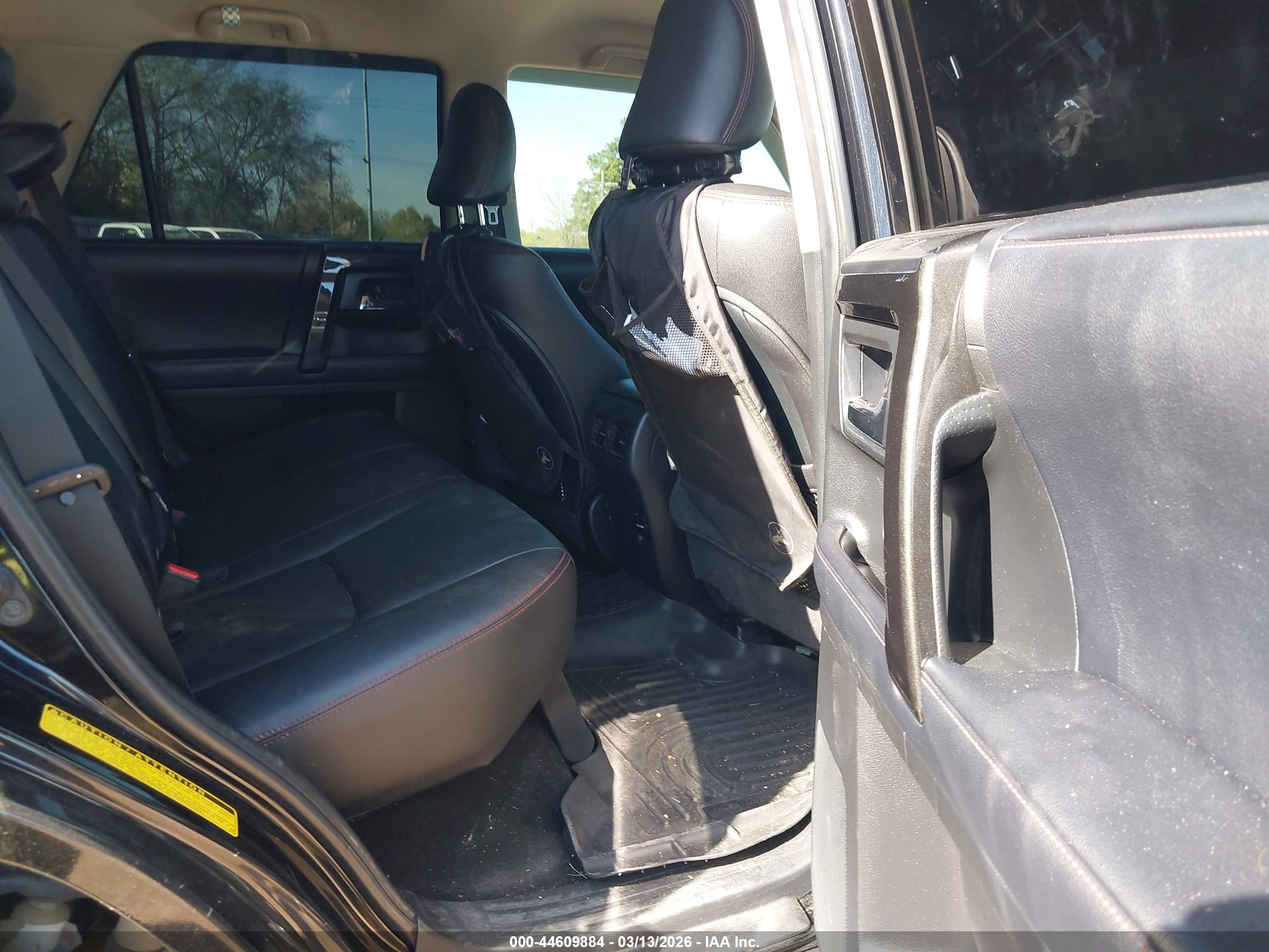 TOYOTA 4RUNNER image 8