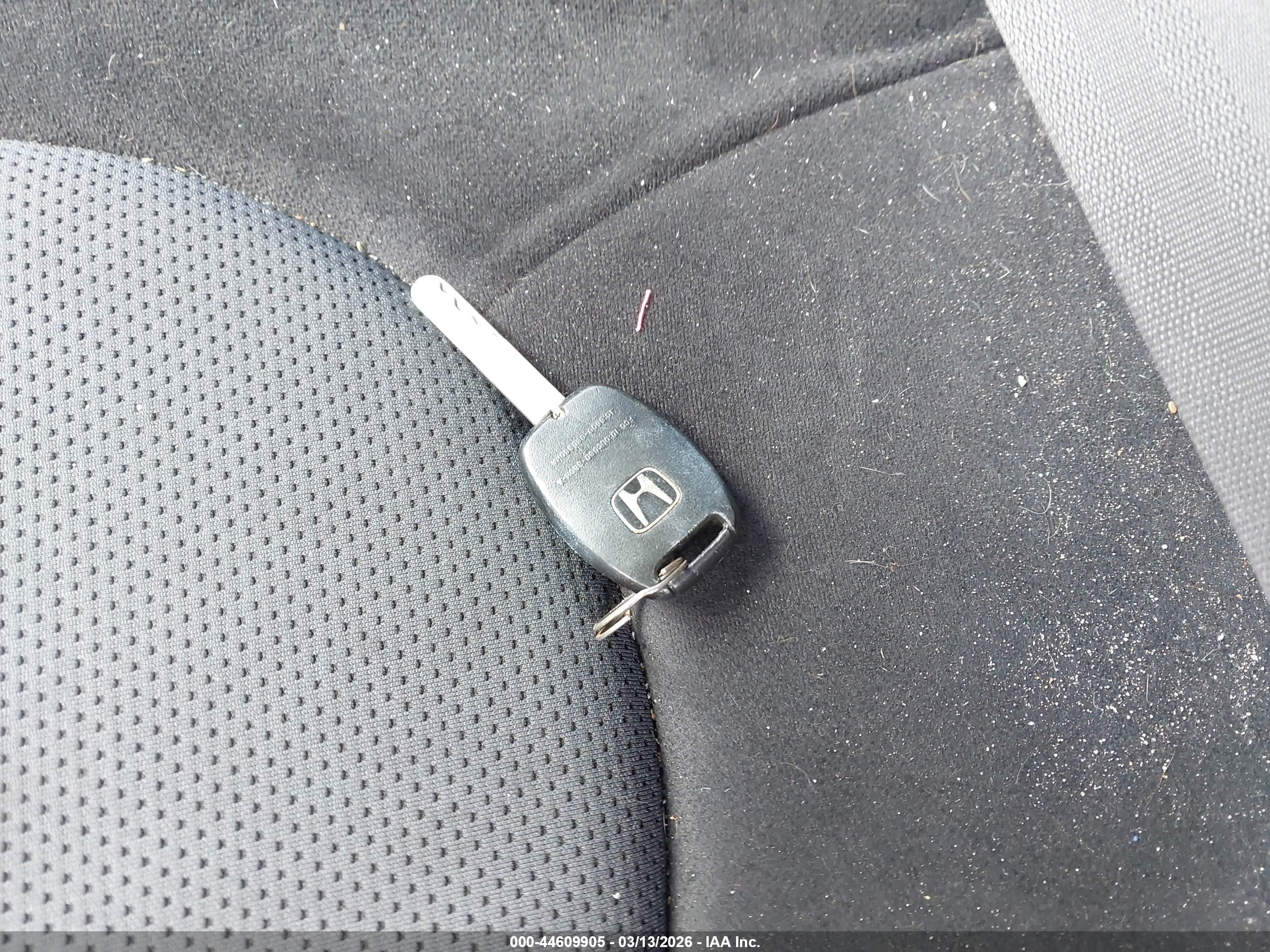 HONDA FIT image 11