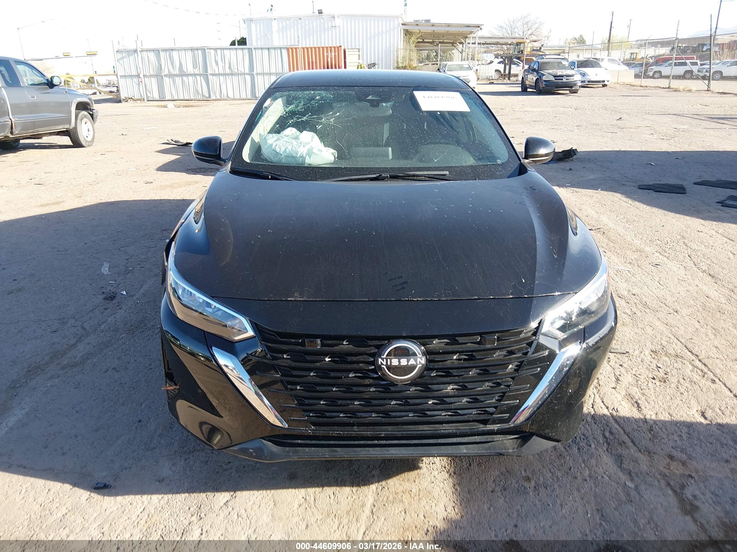 NISSAN SENTRA image 6