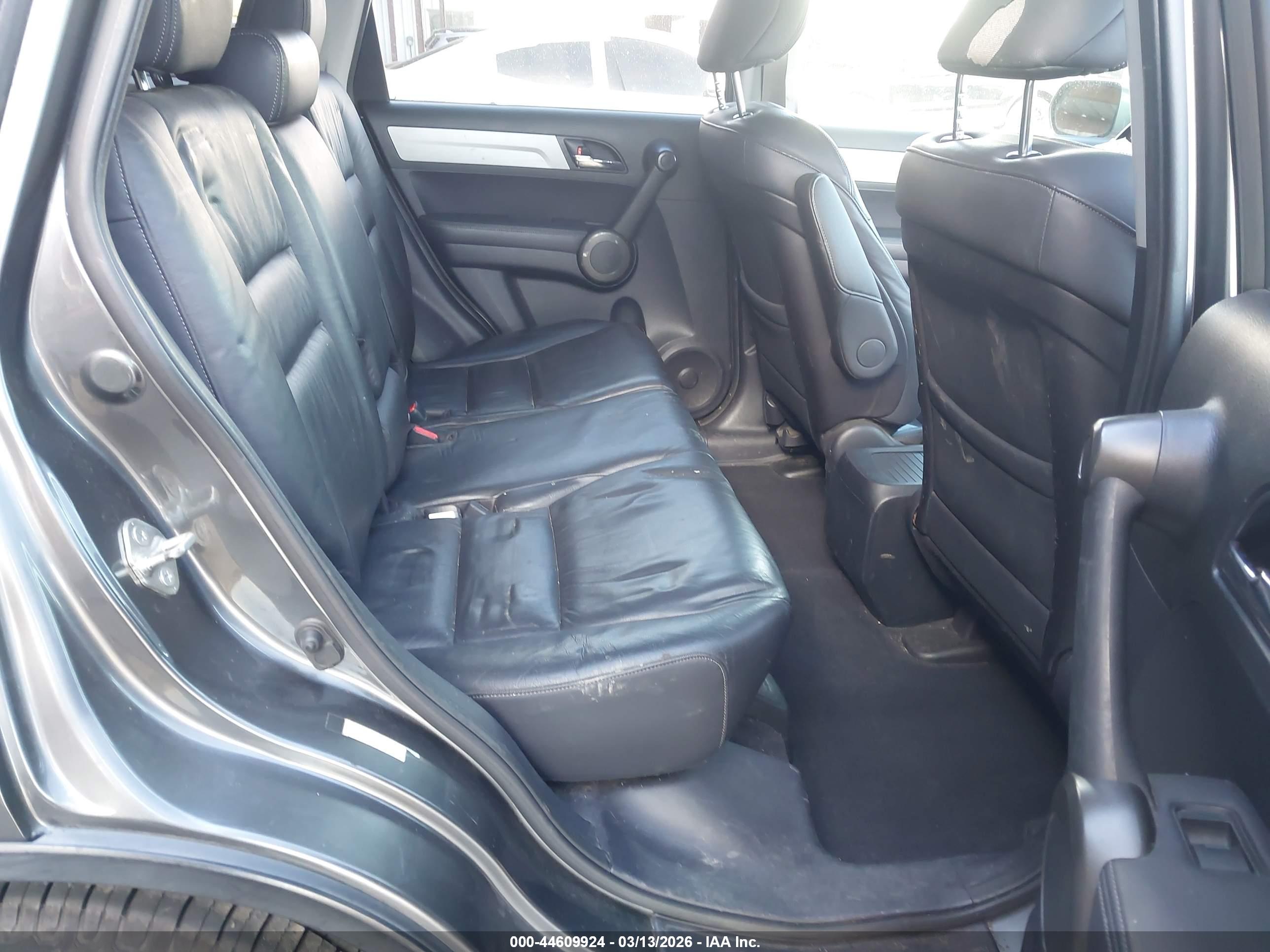 HONDA CR-V image 8