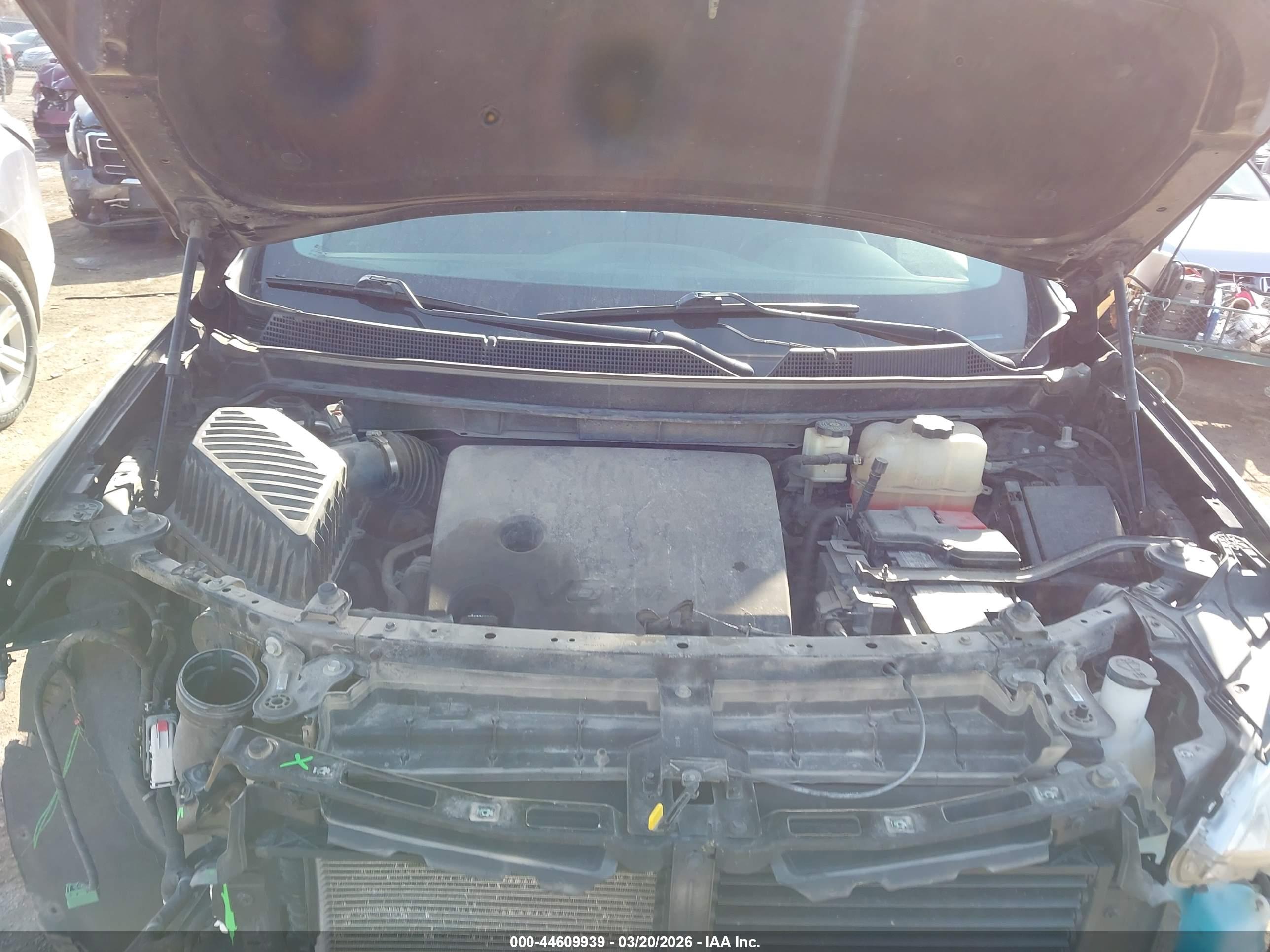 CHEVROLET TRAVERSE image 10