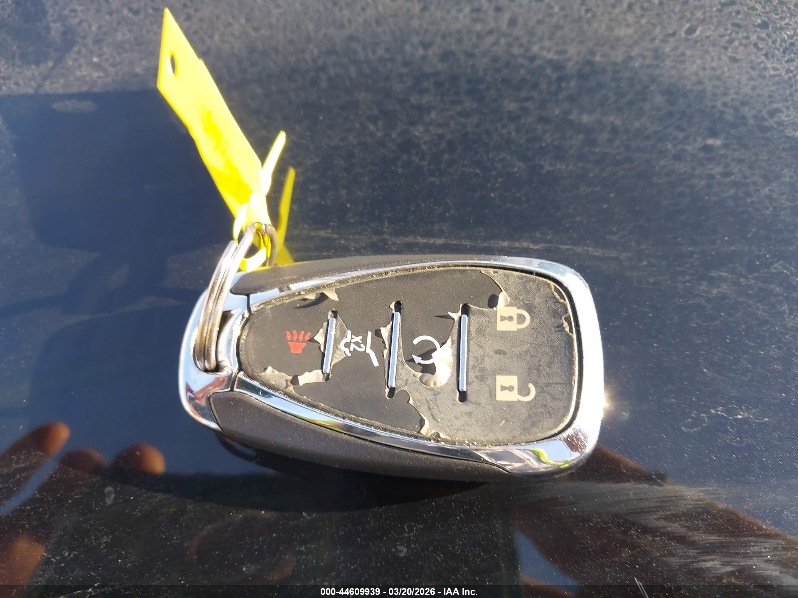 CHEVROLET TRAVERSE image 11