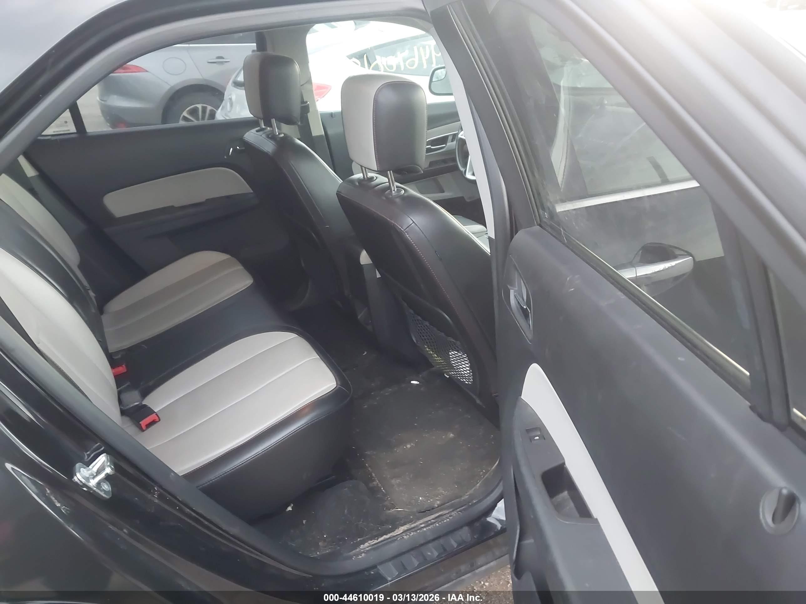 CHEVROLET EQUINOX image 8