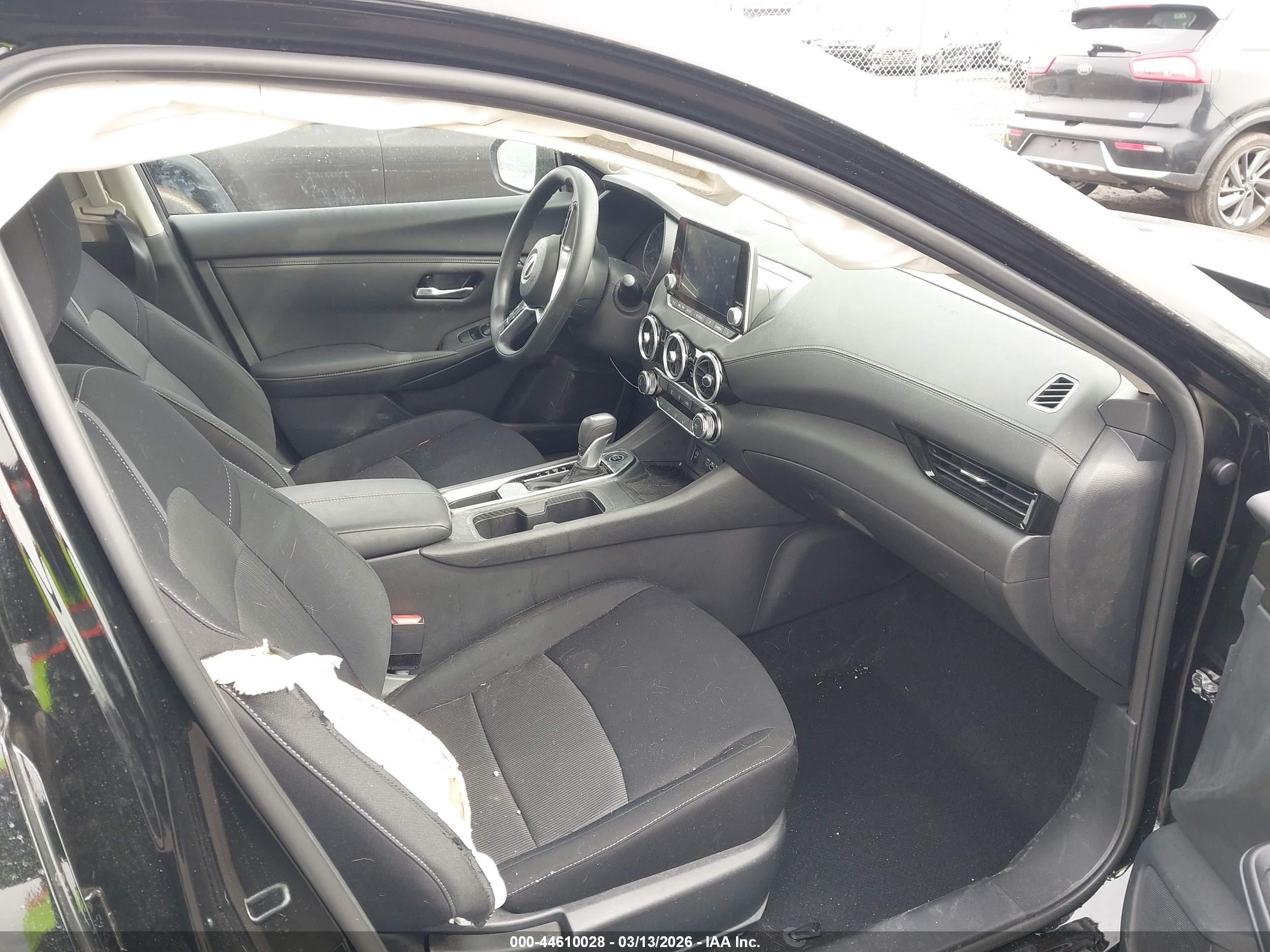 NISSAN SENTRA image 5