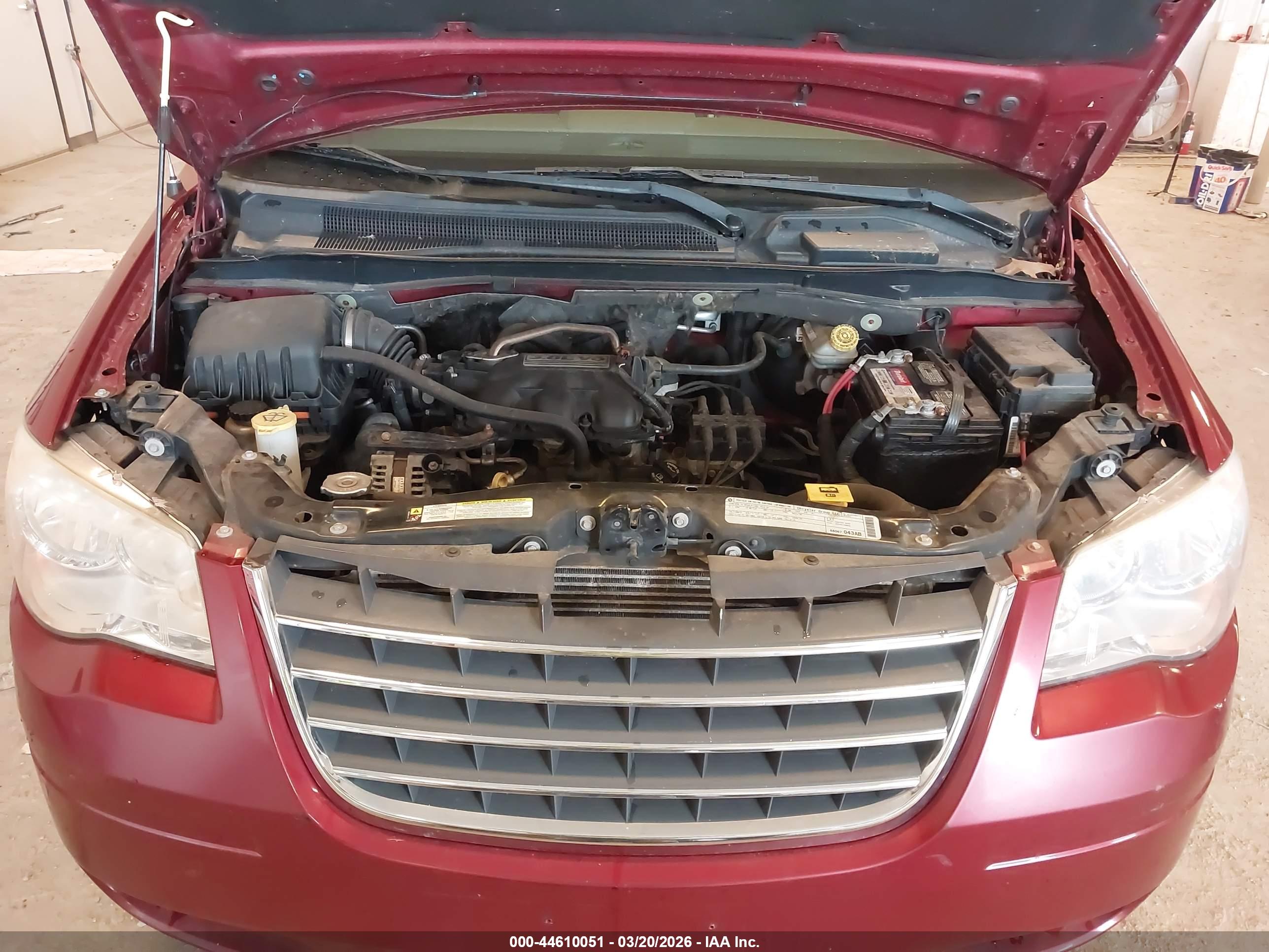 CHRYSLER TOWN image 10
