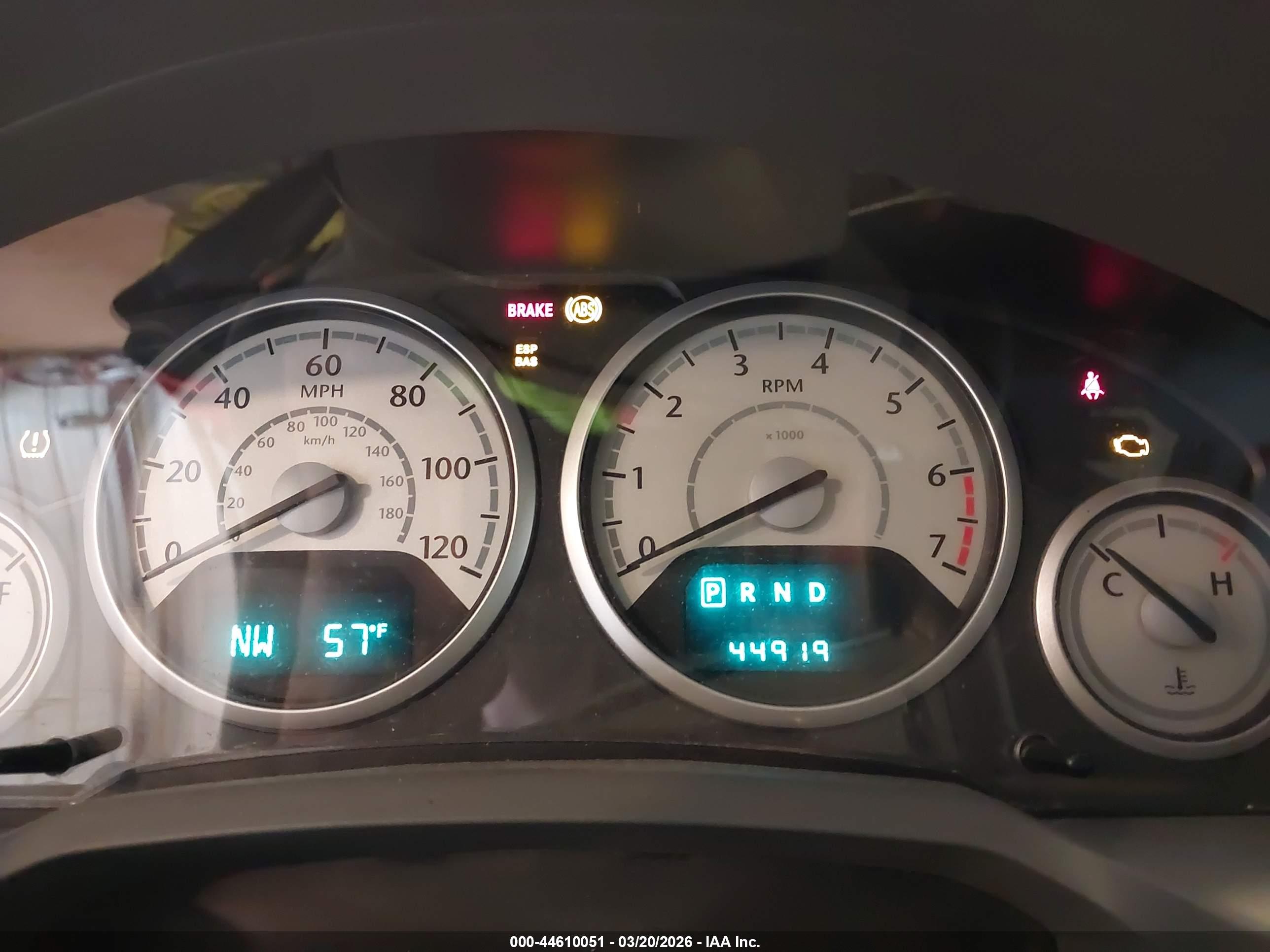 CHRYSLER TOWN image 7