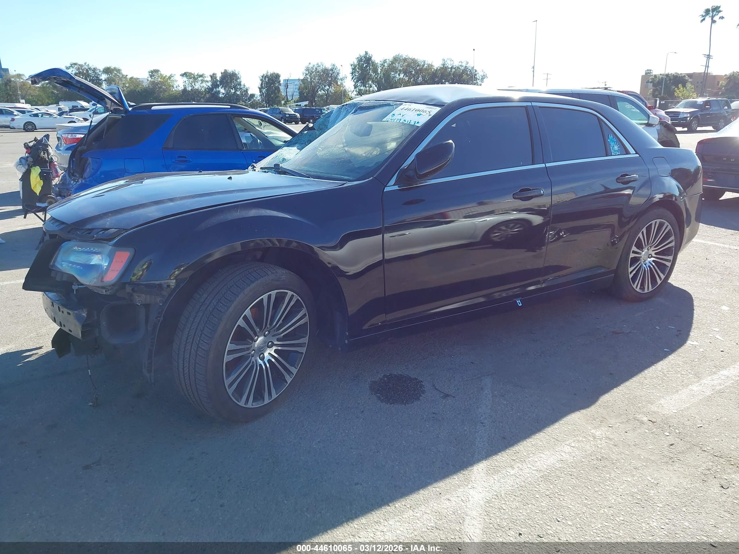 CHRYSLER 300 image 2