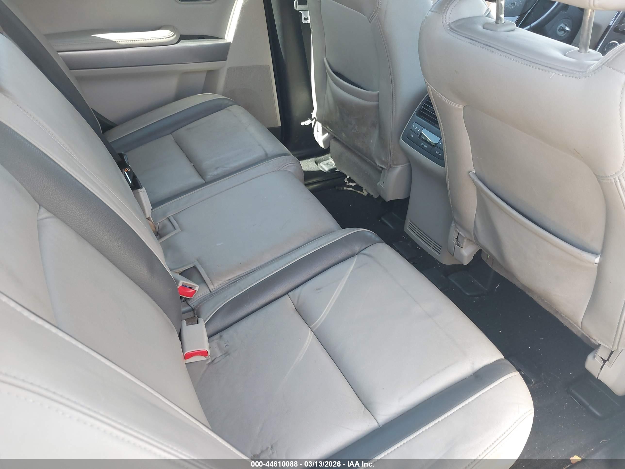 MAZDA CX-9 image 8
