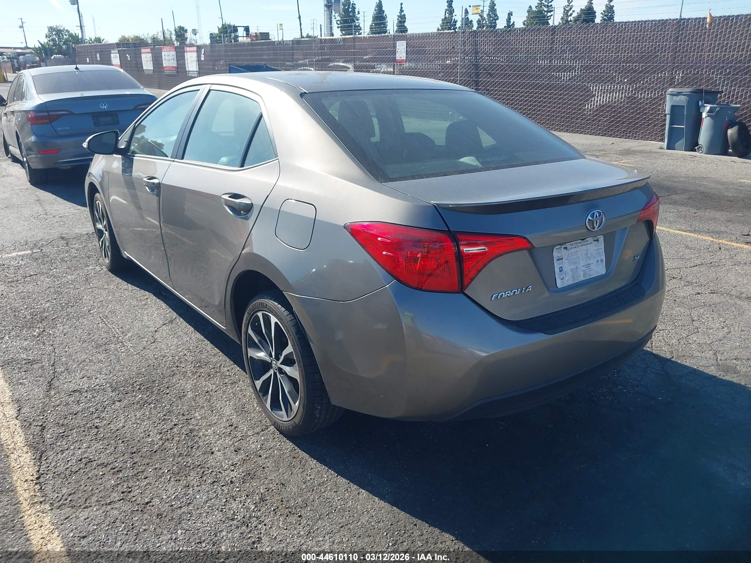 TOYOTA COROLLA image 3