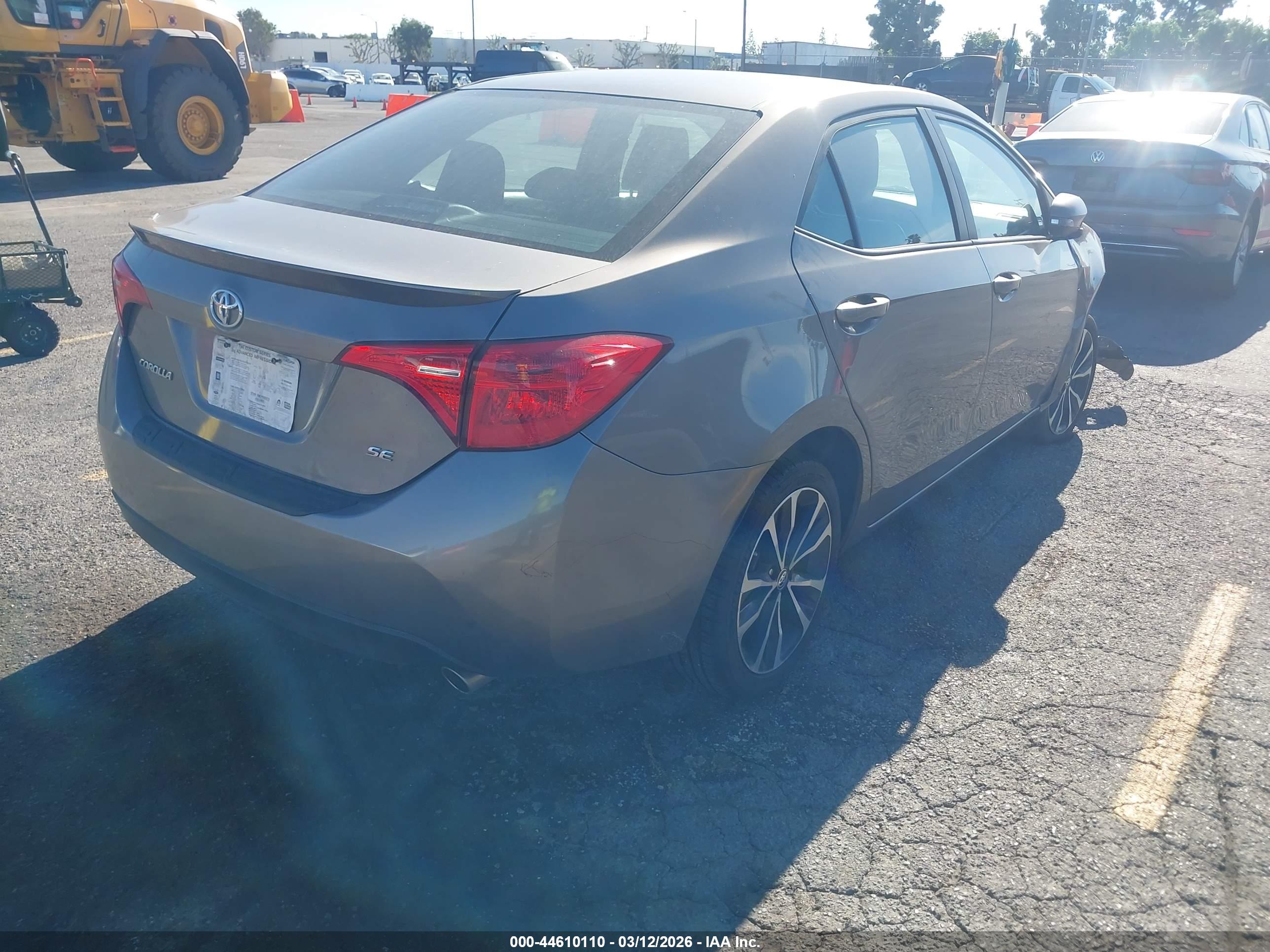 TOYOTA COROLLA image 4
