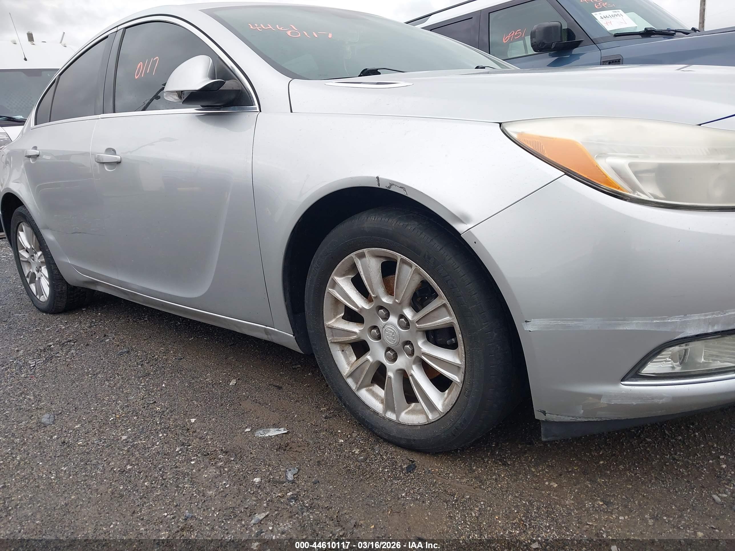 BUICK REGAL image 6