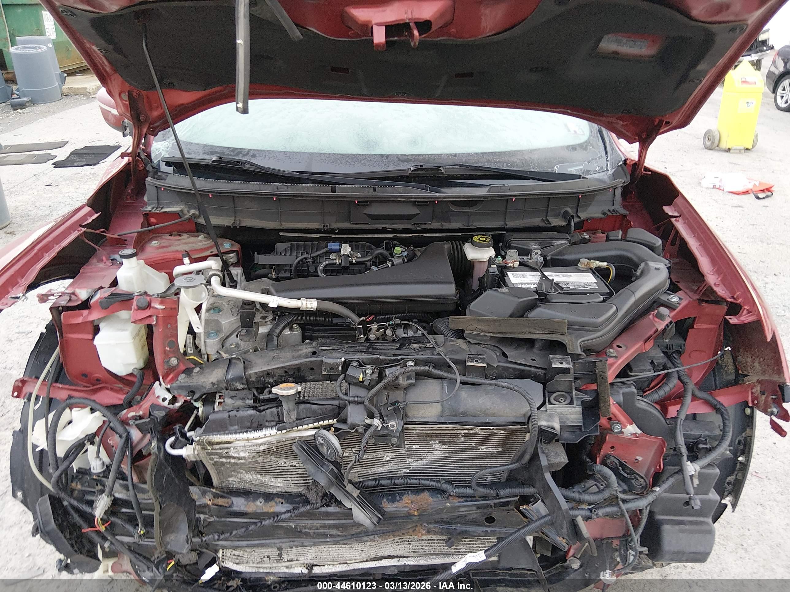 NISSAN ROGUE image 10